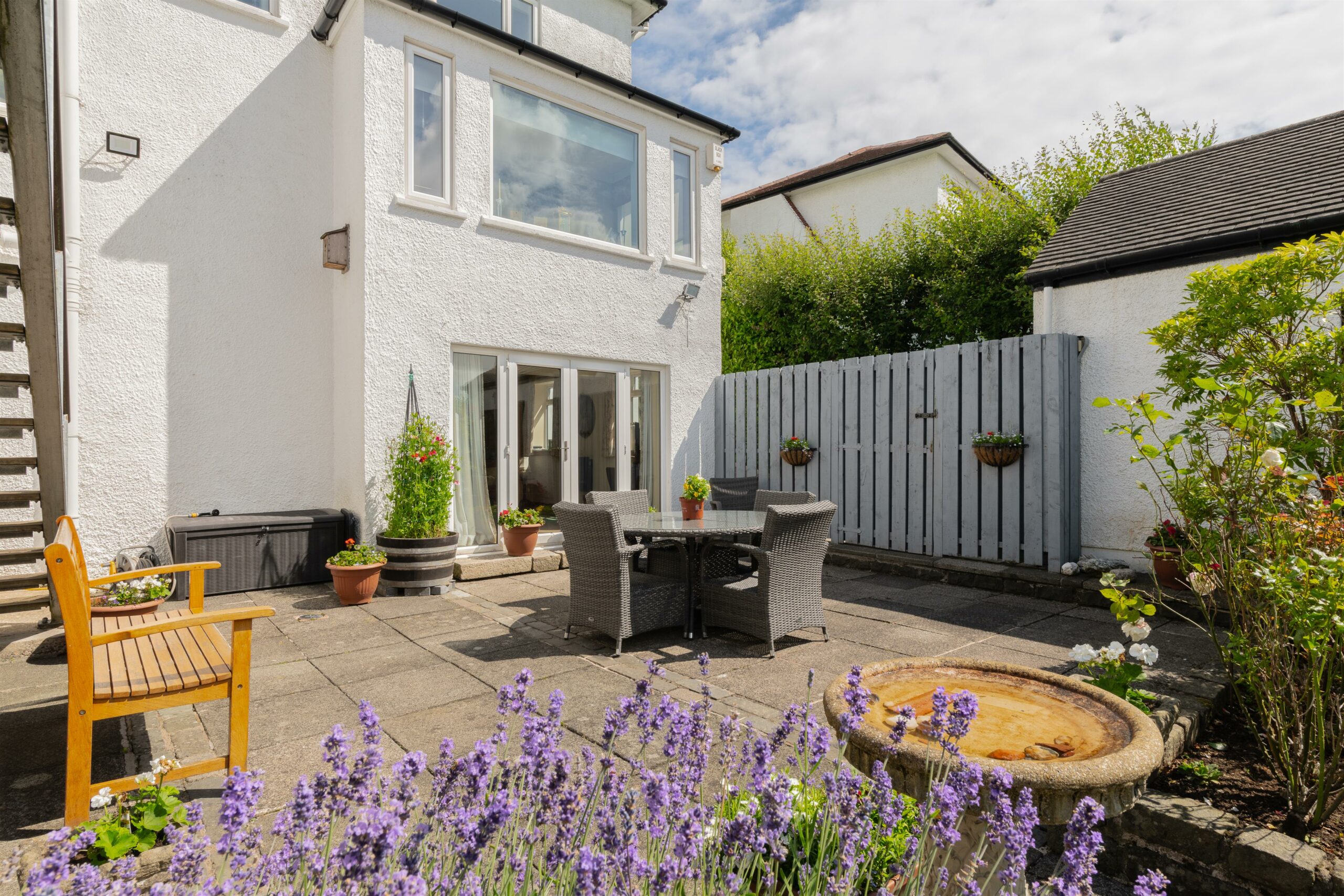 Duart Drive, Newton Mearns, Glasgow Corum Property