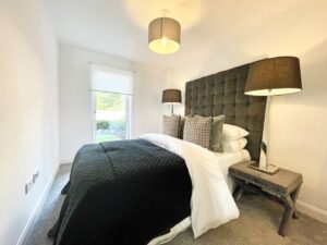 0.1-25-Broomhill-Avenue-5-Large