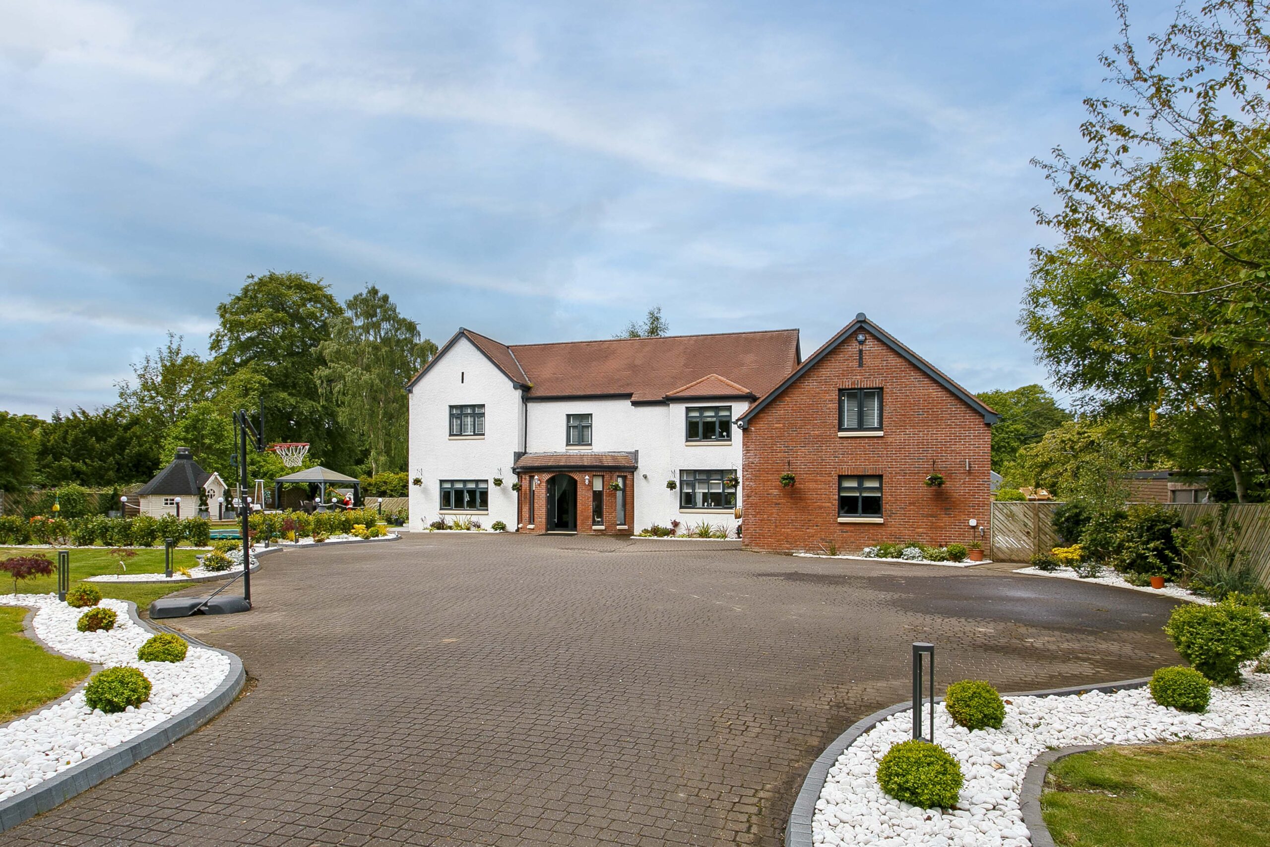 Kirkgate, Alloway, KA7 4PQ Corum Property