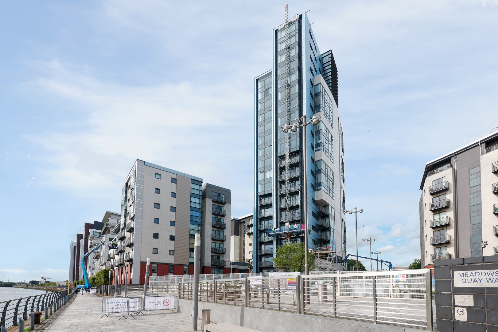 3/4 1 Meadowside Quay Square, Glasgow Harbour, G11 6BS Corum Property