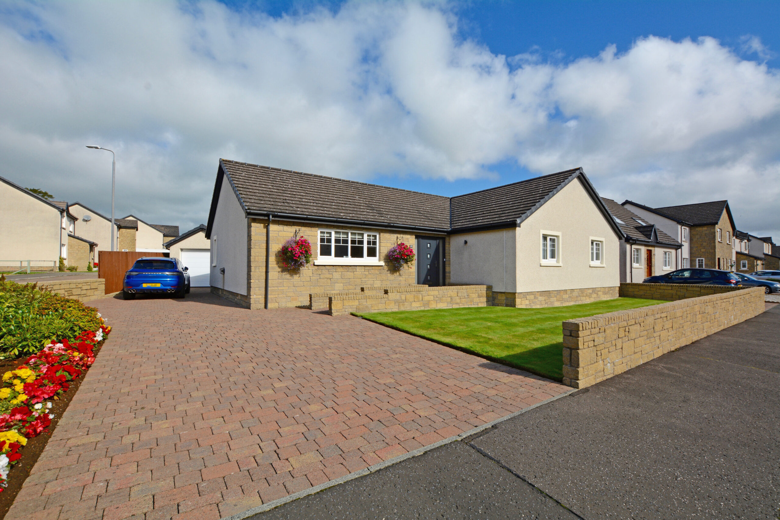 25 Knoweview, Ochiltree, KA18 2AU Corum Property