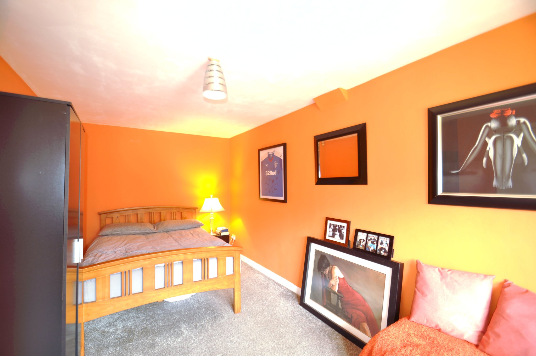 9 Eriskay Crescent, Newton Mearns Corum Property