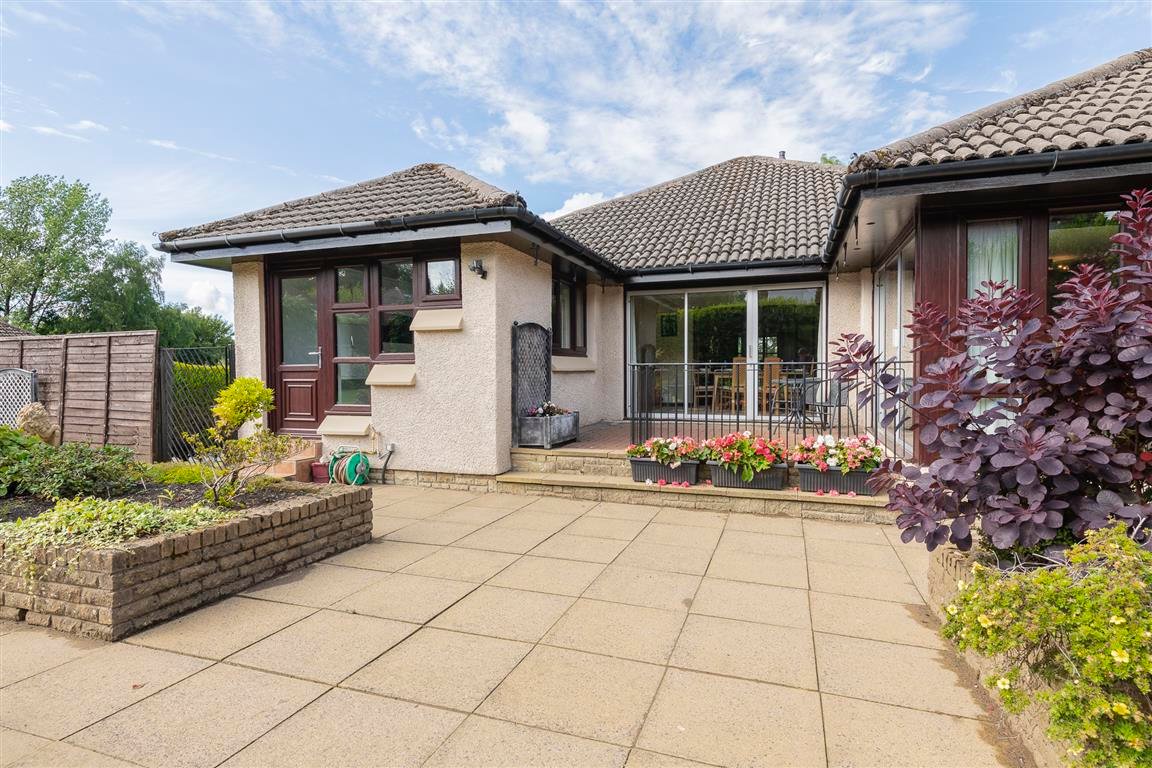 29 Brouster Hill, East Kilbride Corum Property
