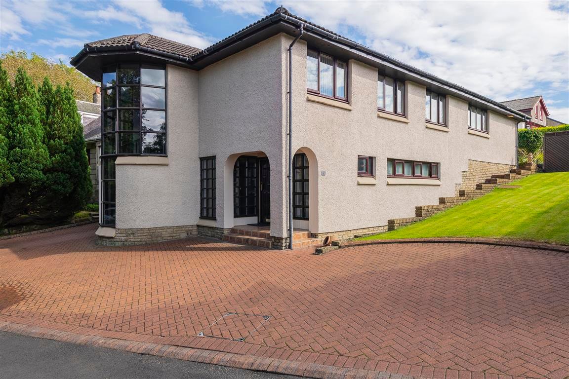 29 Brouster Hill, East Kilbride Corum Property