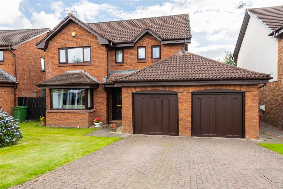 10 McKay Place, Stewartfield Corum Property