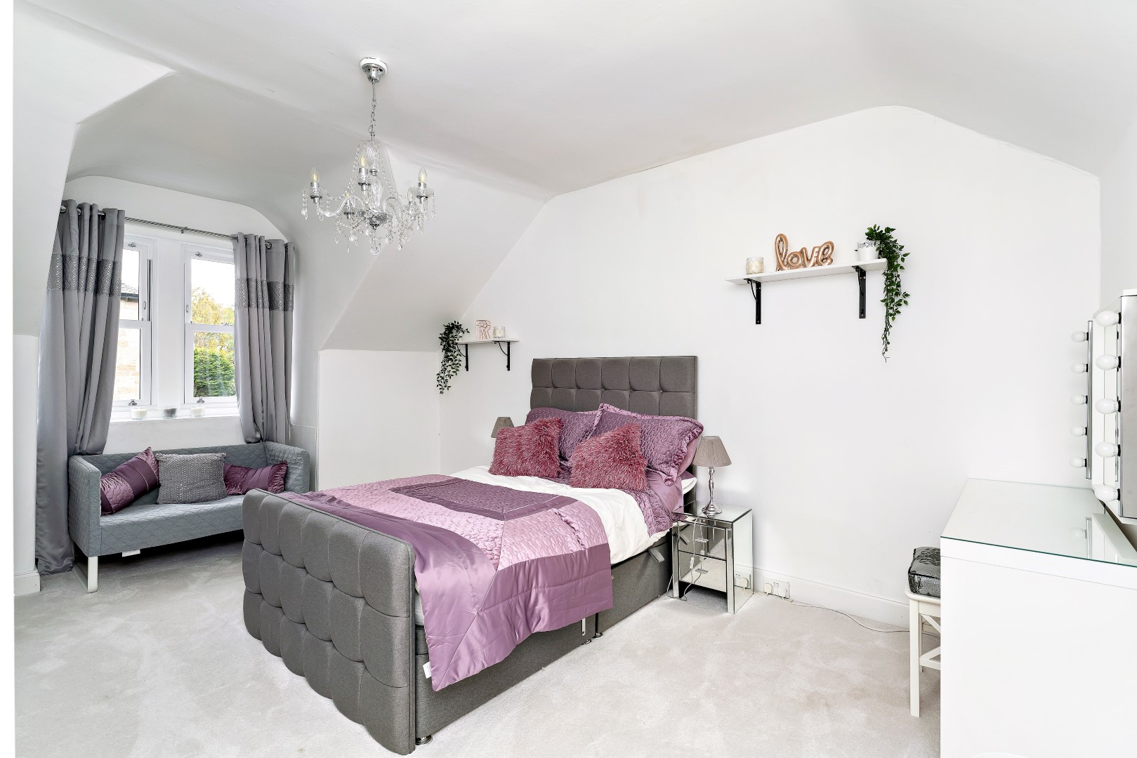 25 Station Road, Bearsden, G61 4AW Corum Property