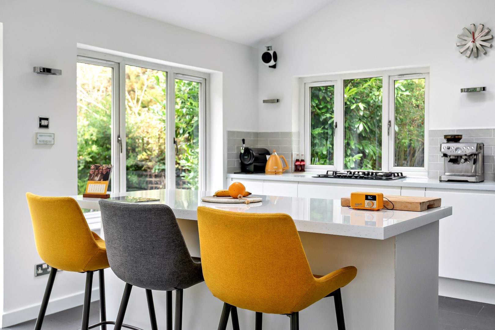 25 Station Road, Bearsden, G61 4AW Corum Property