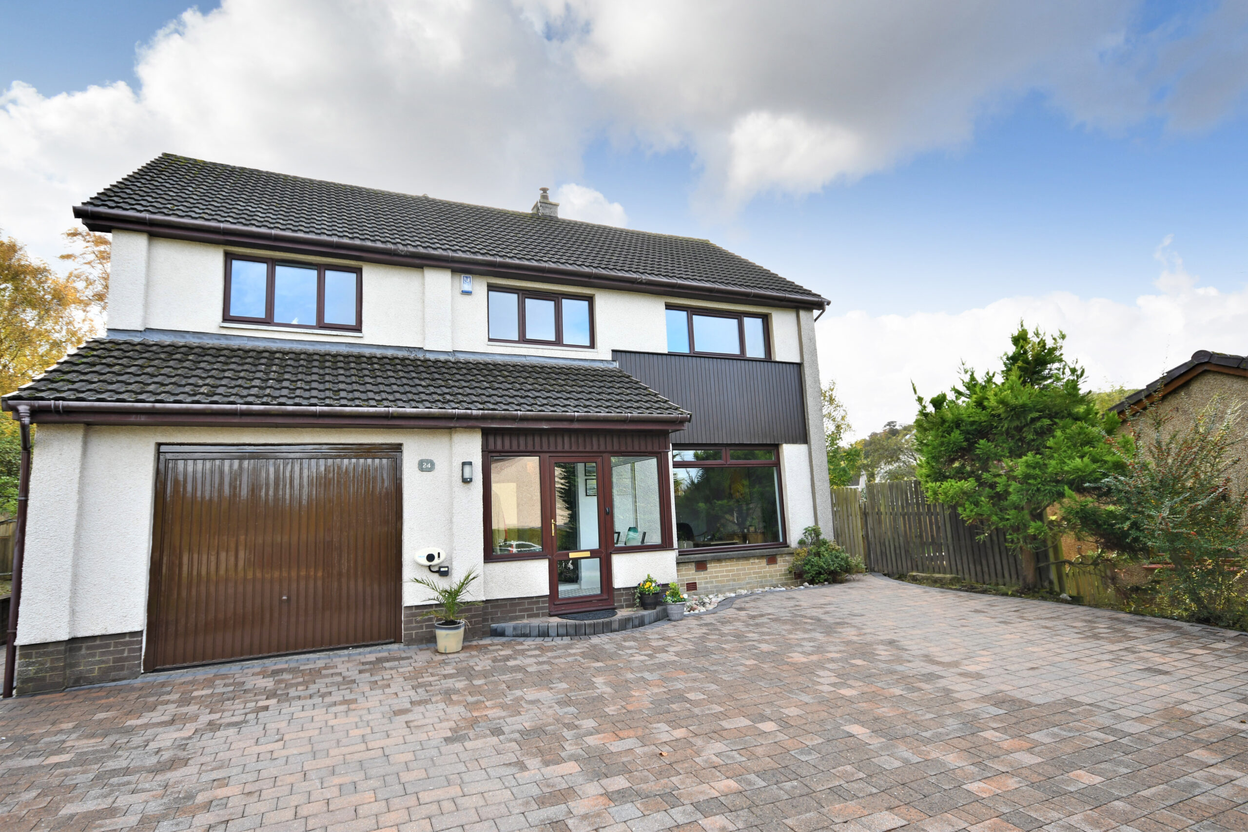 24 Kilnford Drive, Dundonald, KA2 9ET Corum Property