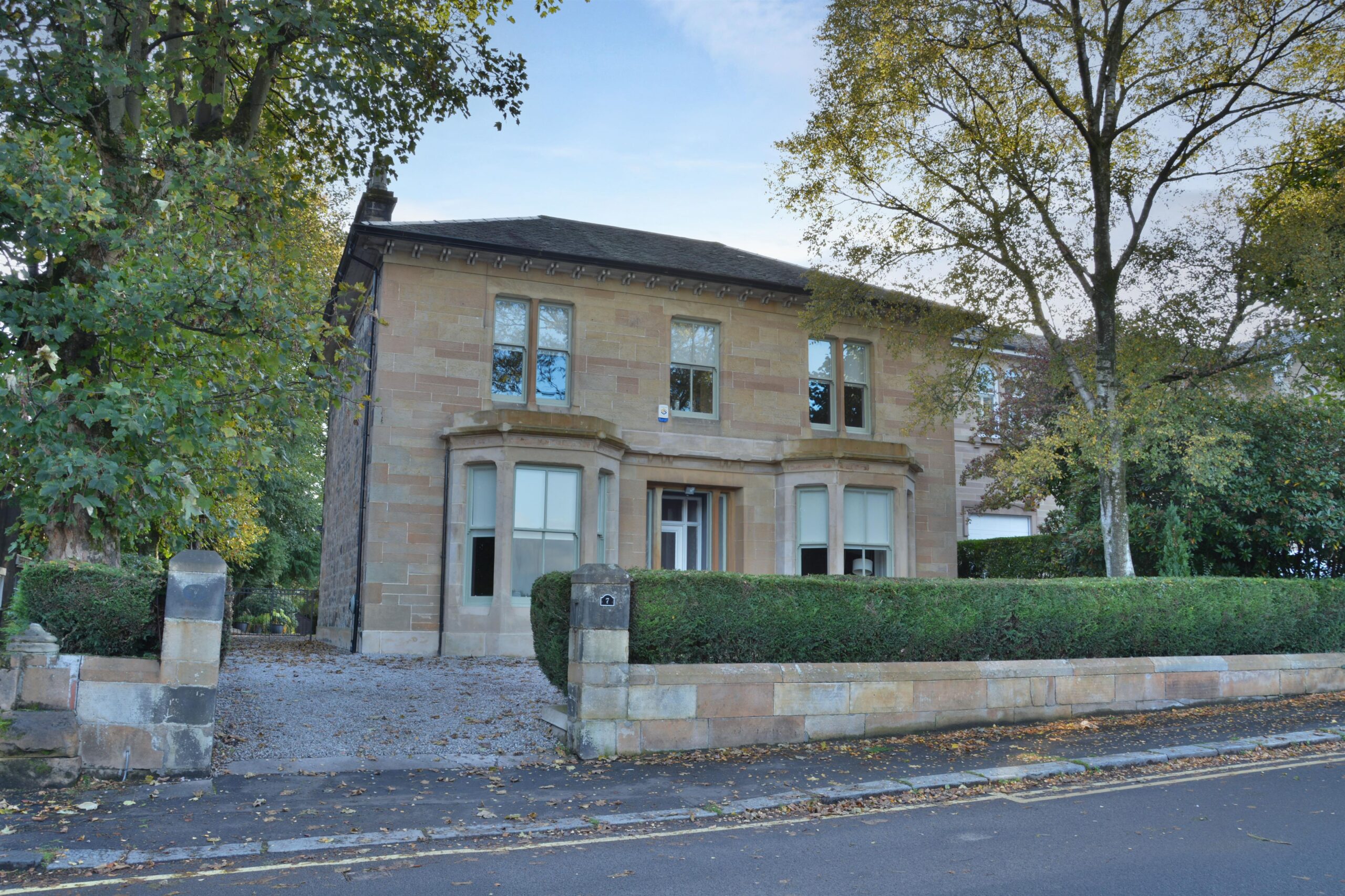 High Calside, Paisley Corum Property