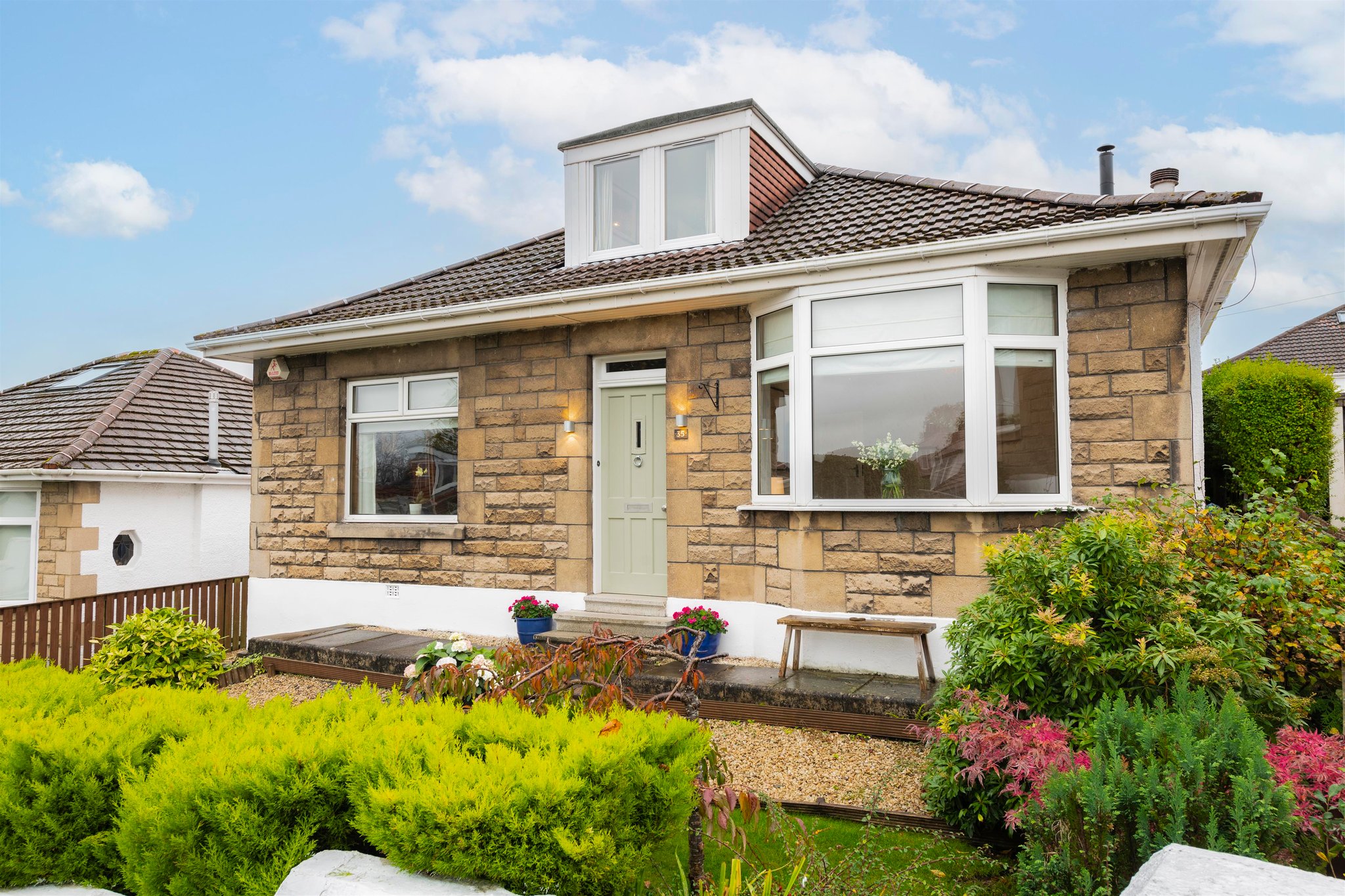 35 Balmeg Avenue, Giffnock Corum Property