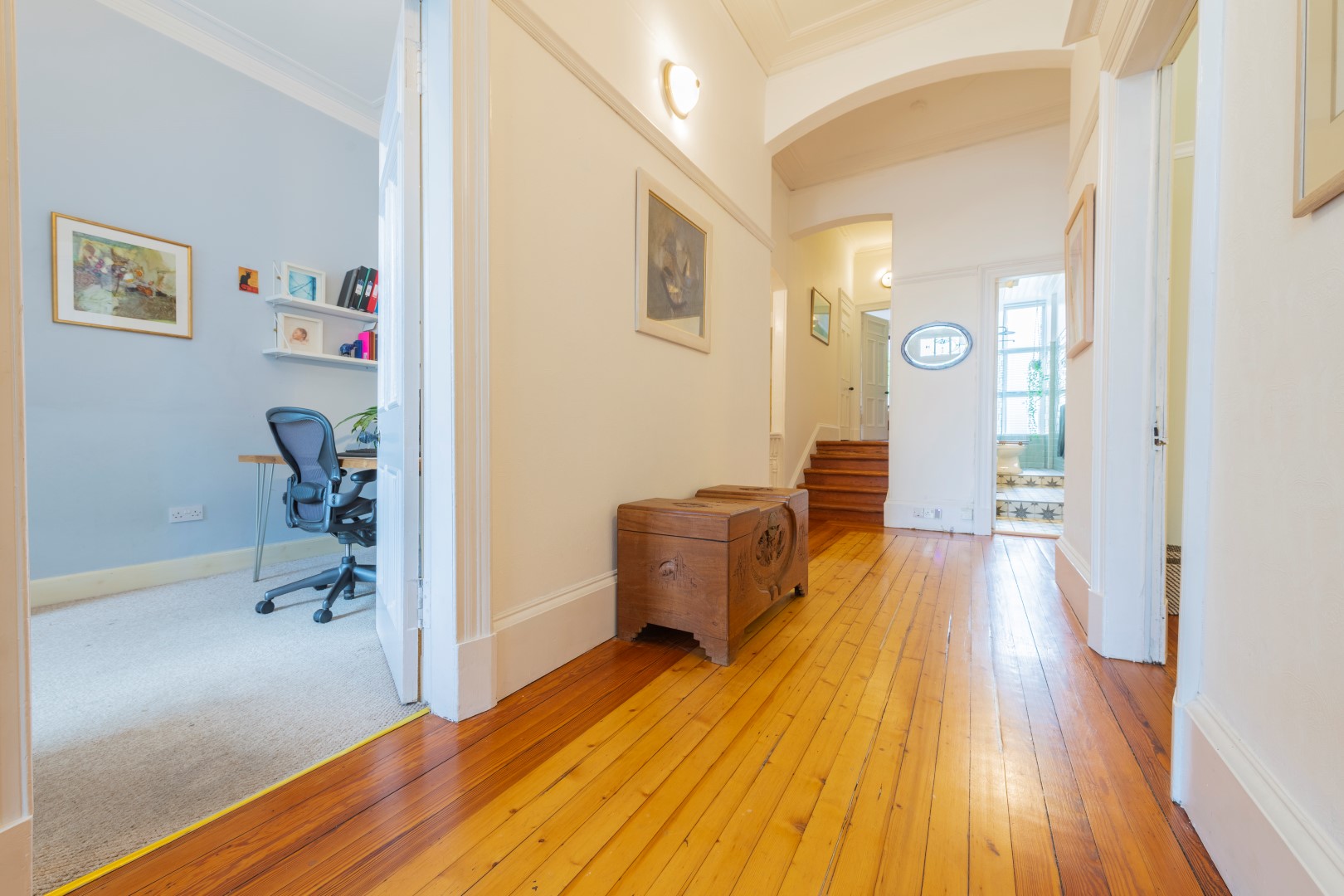 Main Door 107 Hyndland Road, Hyndland, G12 9JD Corum Property