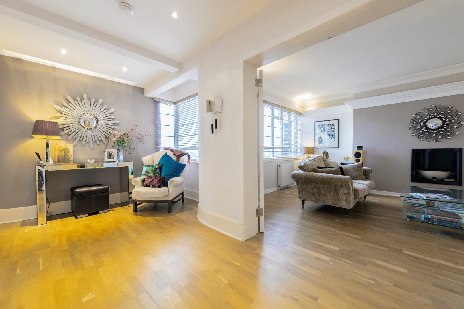 66 Kelvin Court, Claythorne, G12 0AG Corum Property