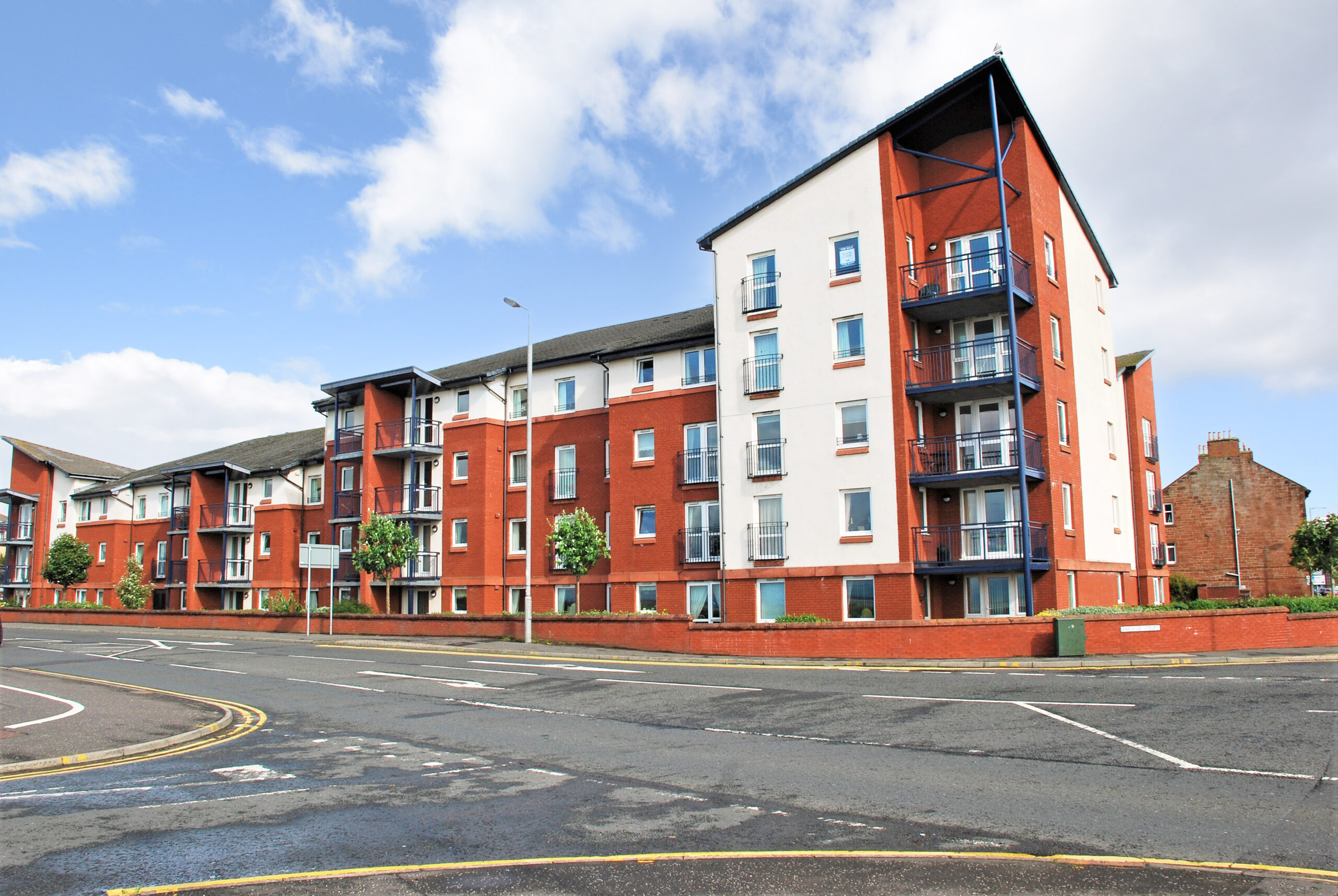 60 Sanderling View, Troon, KA10 6LU Corum Property