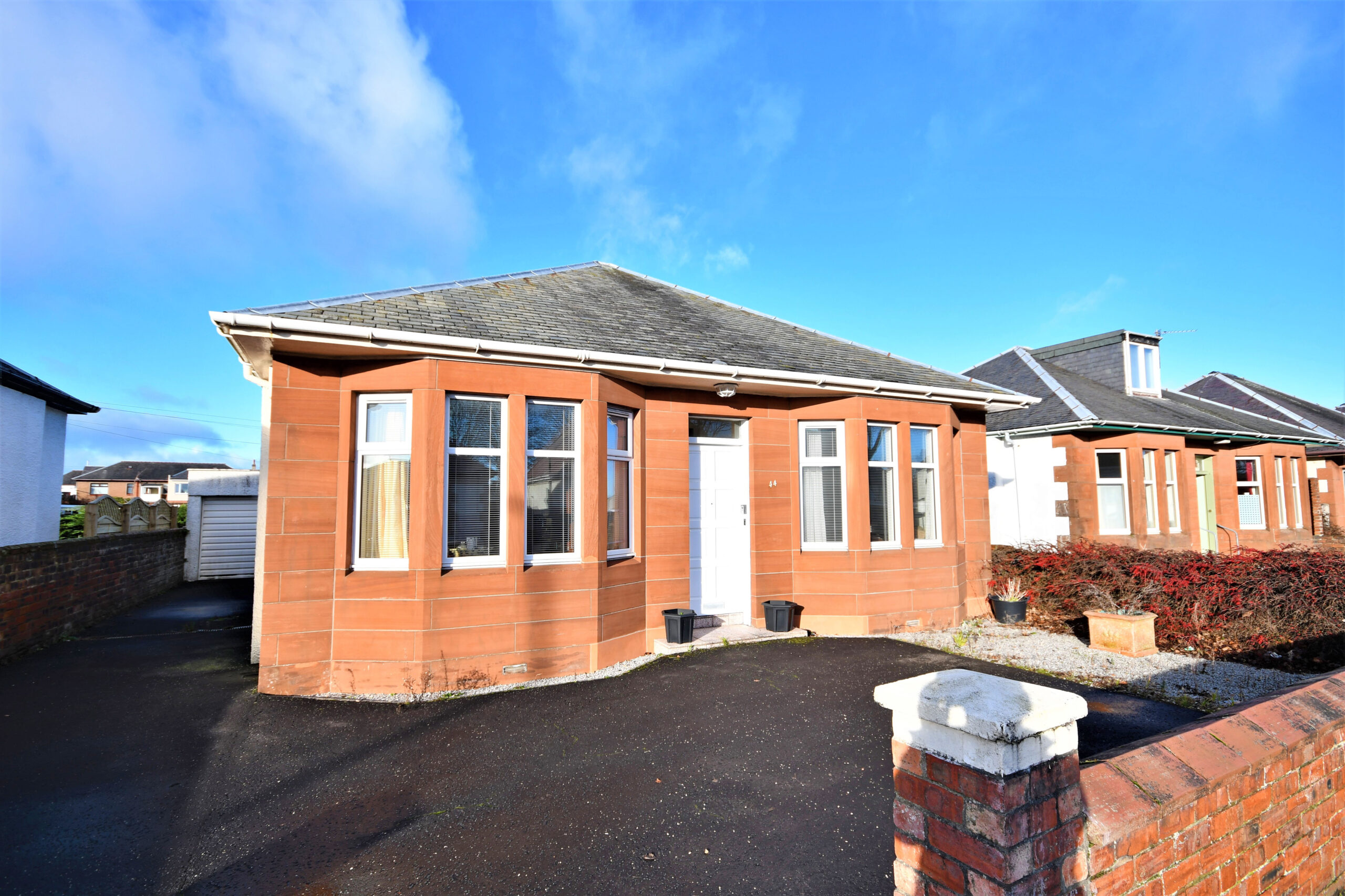 44 Adamton Road North, Prestwick, KA9 2HY Corum Property