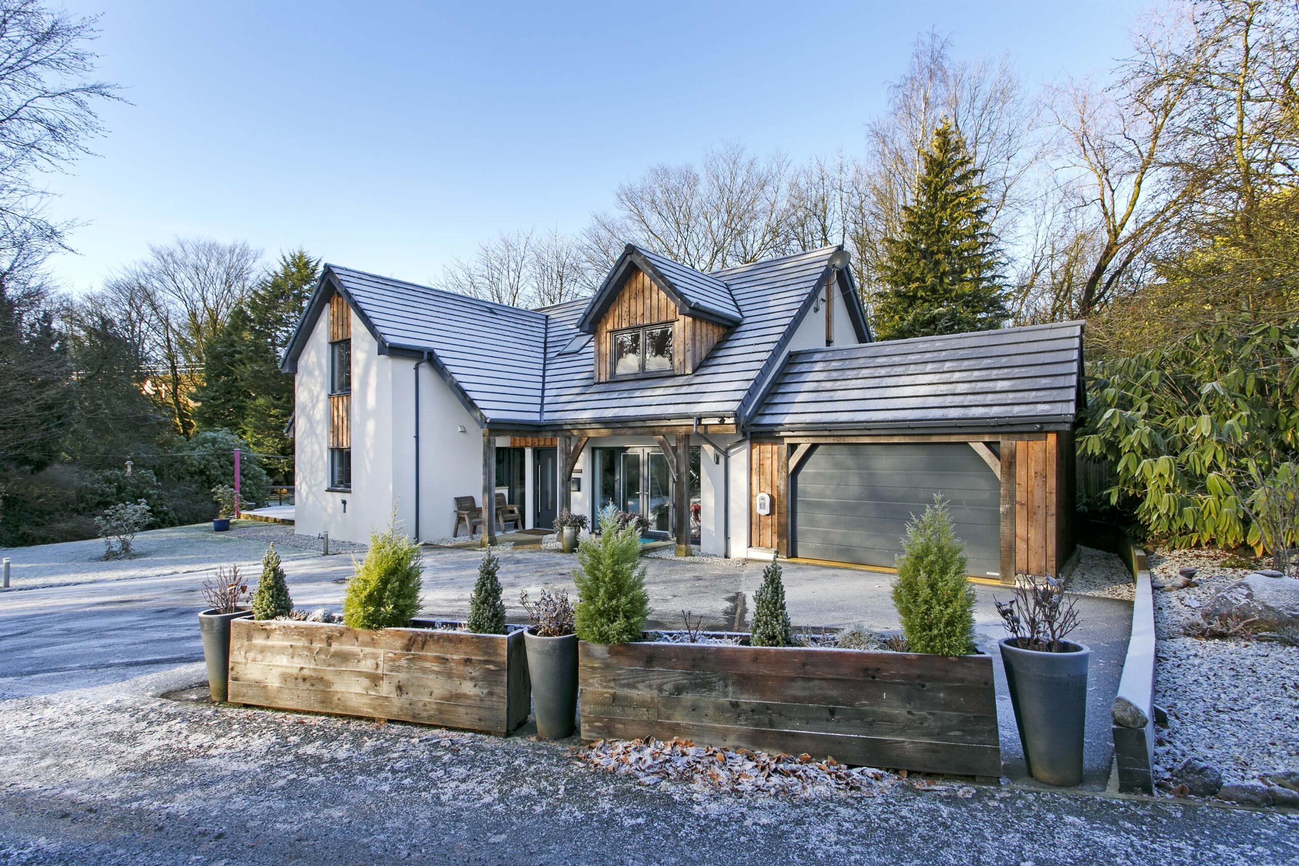 Glazert Dell, Stewarton Road, Dunlop Corum Property