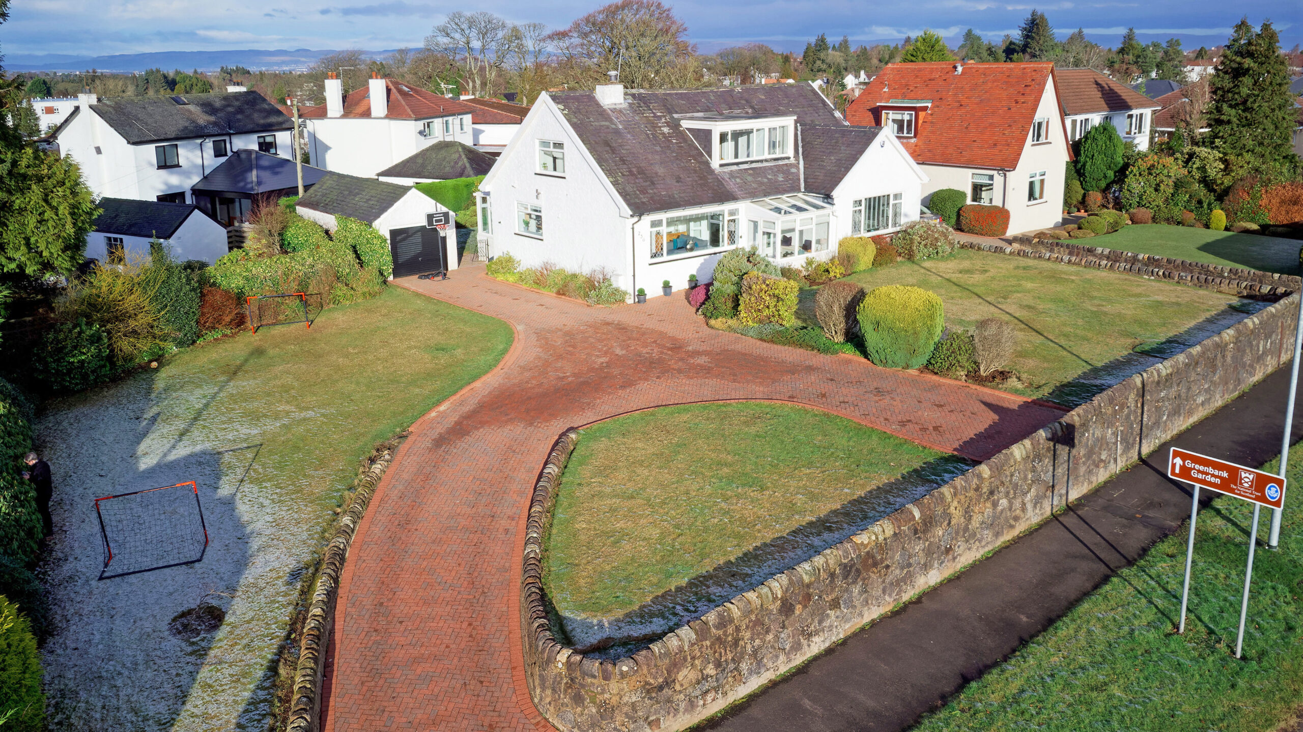 236 Mearns Road, Newton Mearns Corum Property