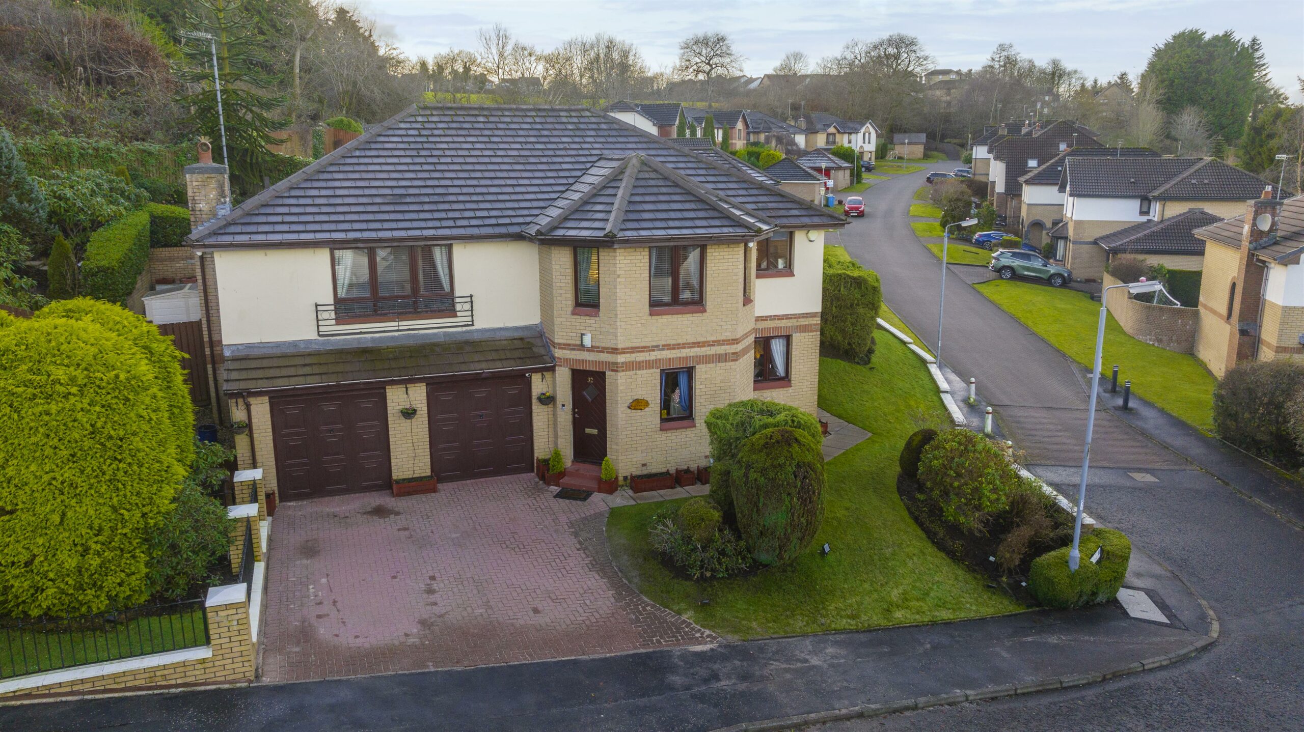 32 Greenlaw Road, Newton Mearns Corum Property