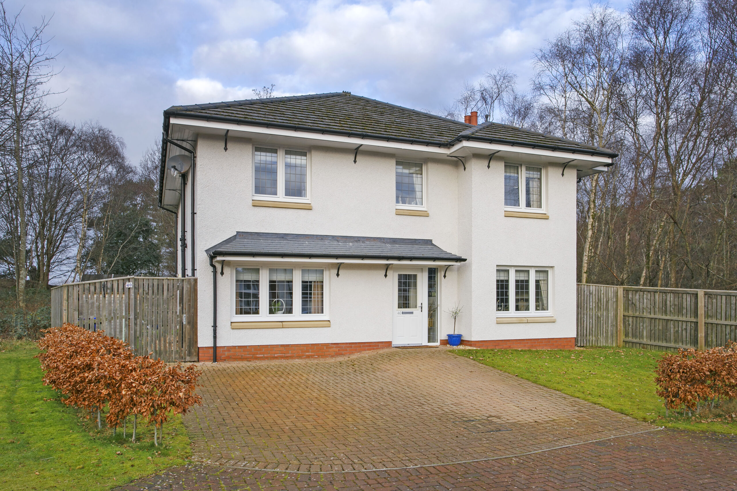 40 Braemore Wood, Troon, KA10 7FN Corum Property