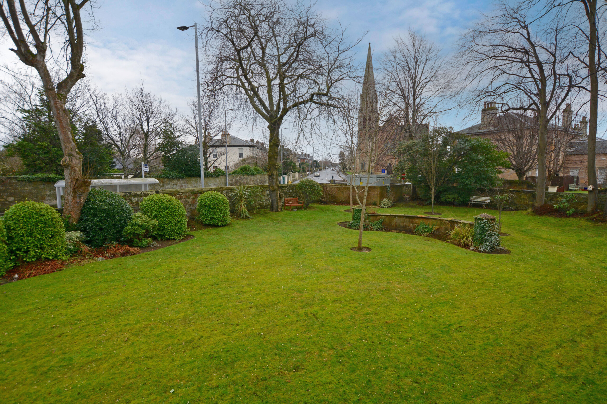 15 Carrick Gardens, Ayr, KA7 2RT Corum Property