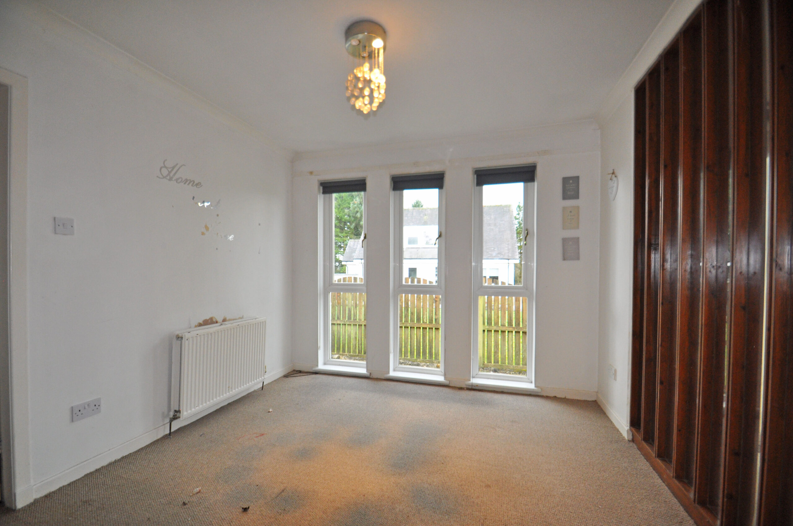 35 Libo Avenue, Uplawmoor Corum Property