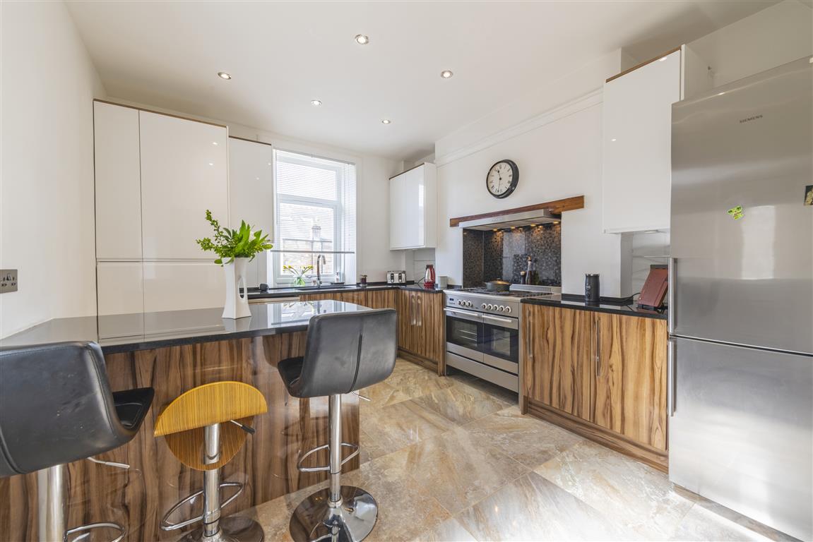 480 Clarkston Road, Netherlee Corum Property