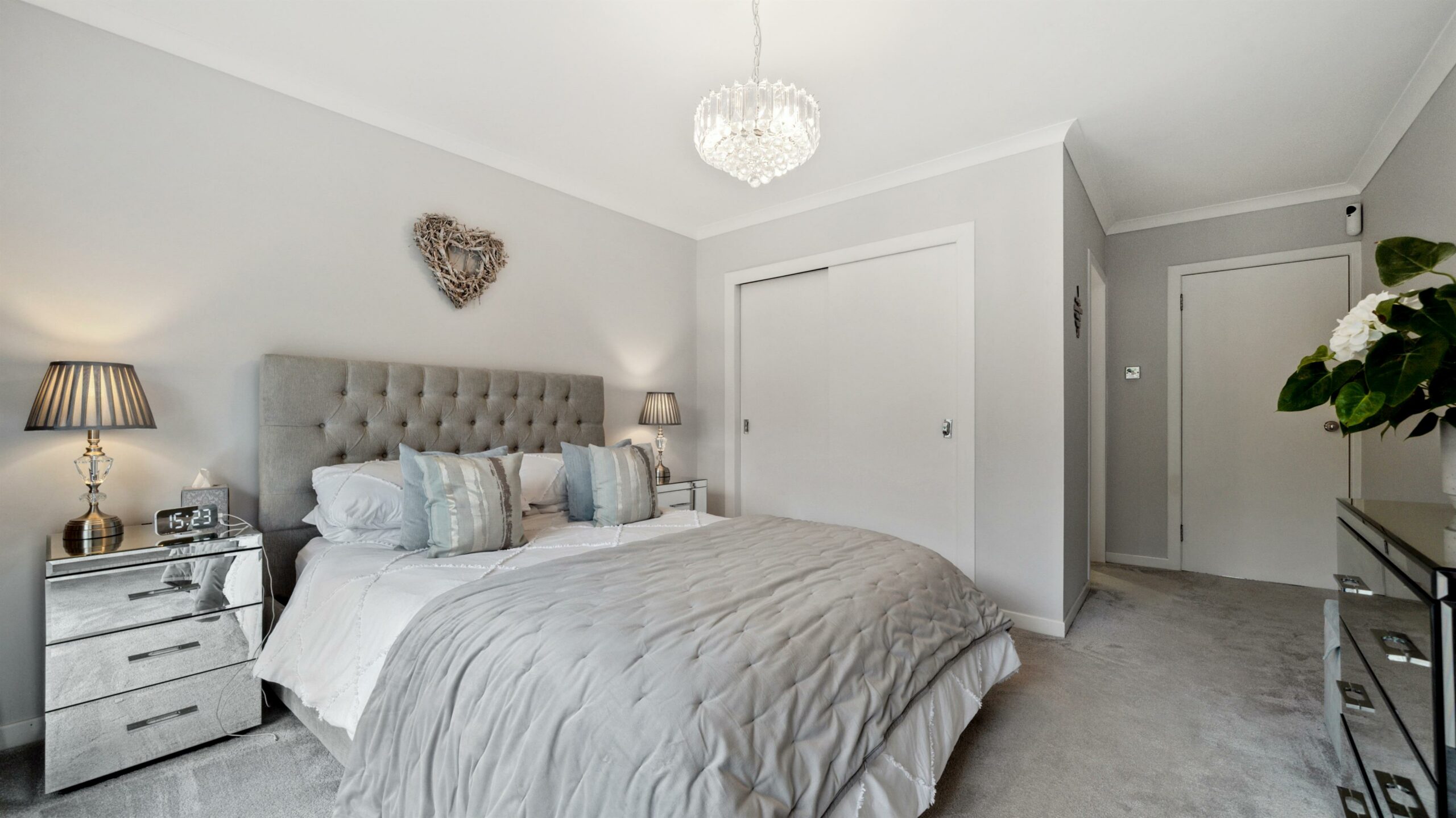 2 Humbie Gate, Newton Mearns Corum Property