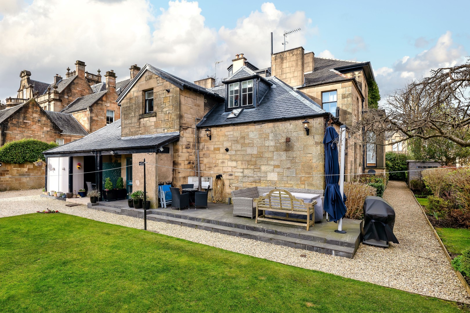 Flat 4 4 Cleveden Gardens, Kelvinside, G12 0PT Corum Property