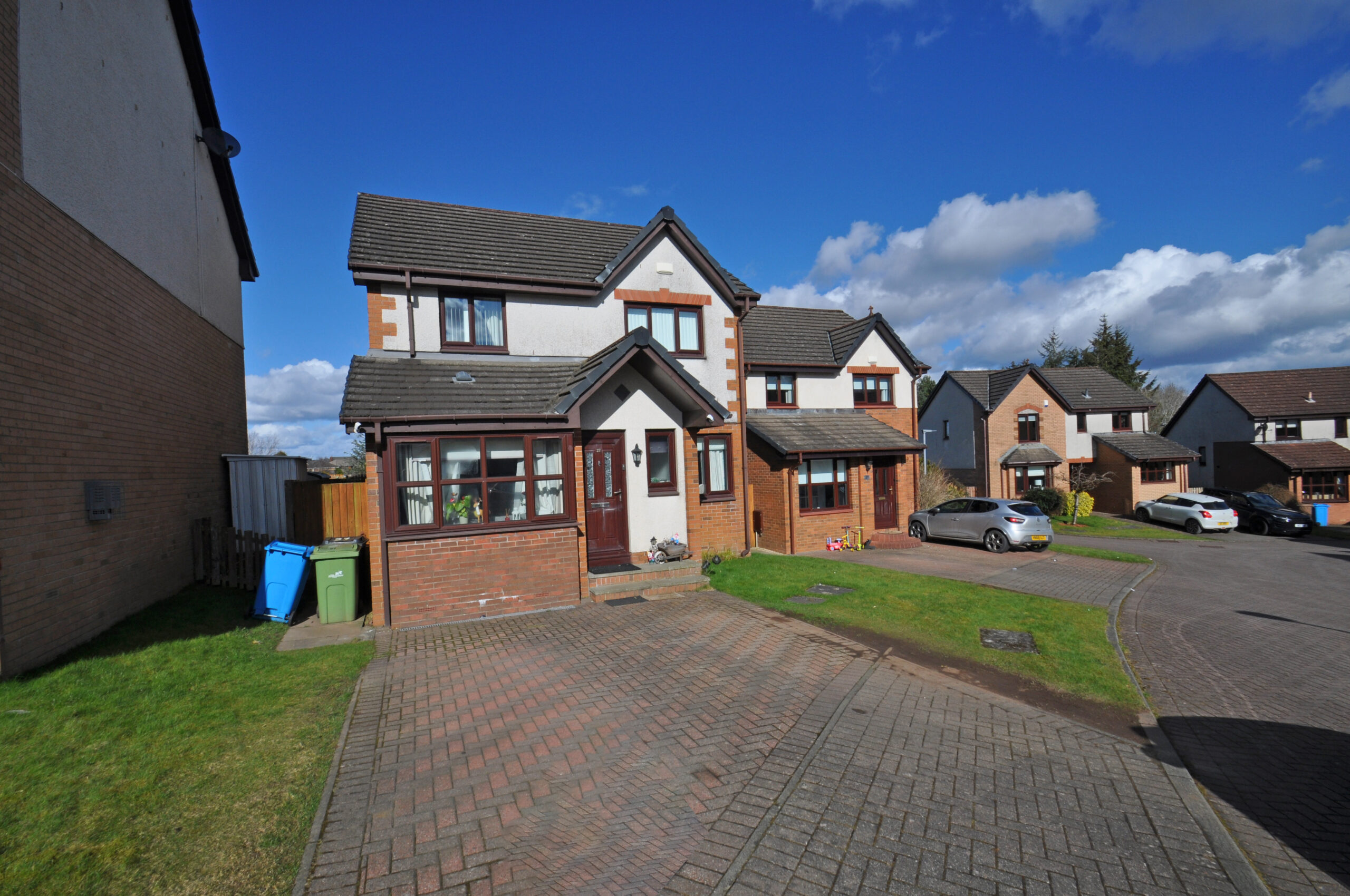 27 Westerlands Drive, Newton Mearns Corum Property