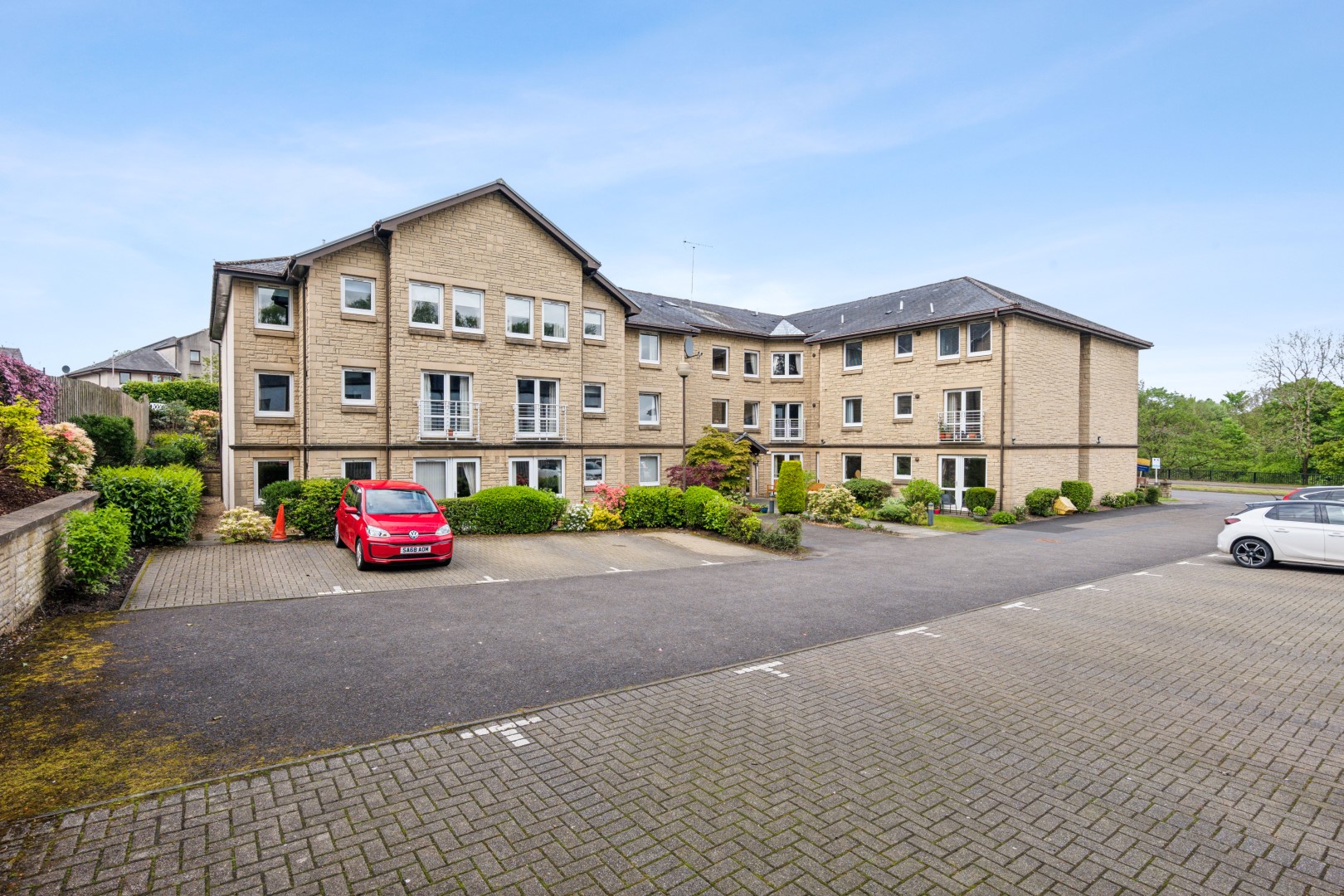 Flat 34 Fairview Court, 46 Main Street, Milngavie, G62 6BU Corum Property