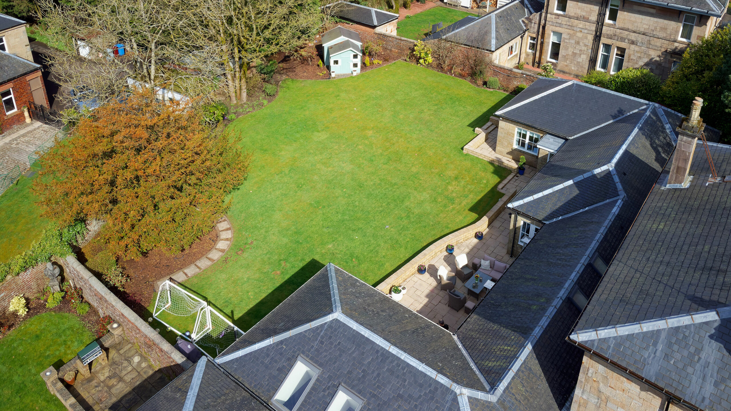 Bowfell, 52 Peel Road, Thorntonhall Corum Property