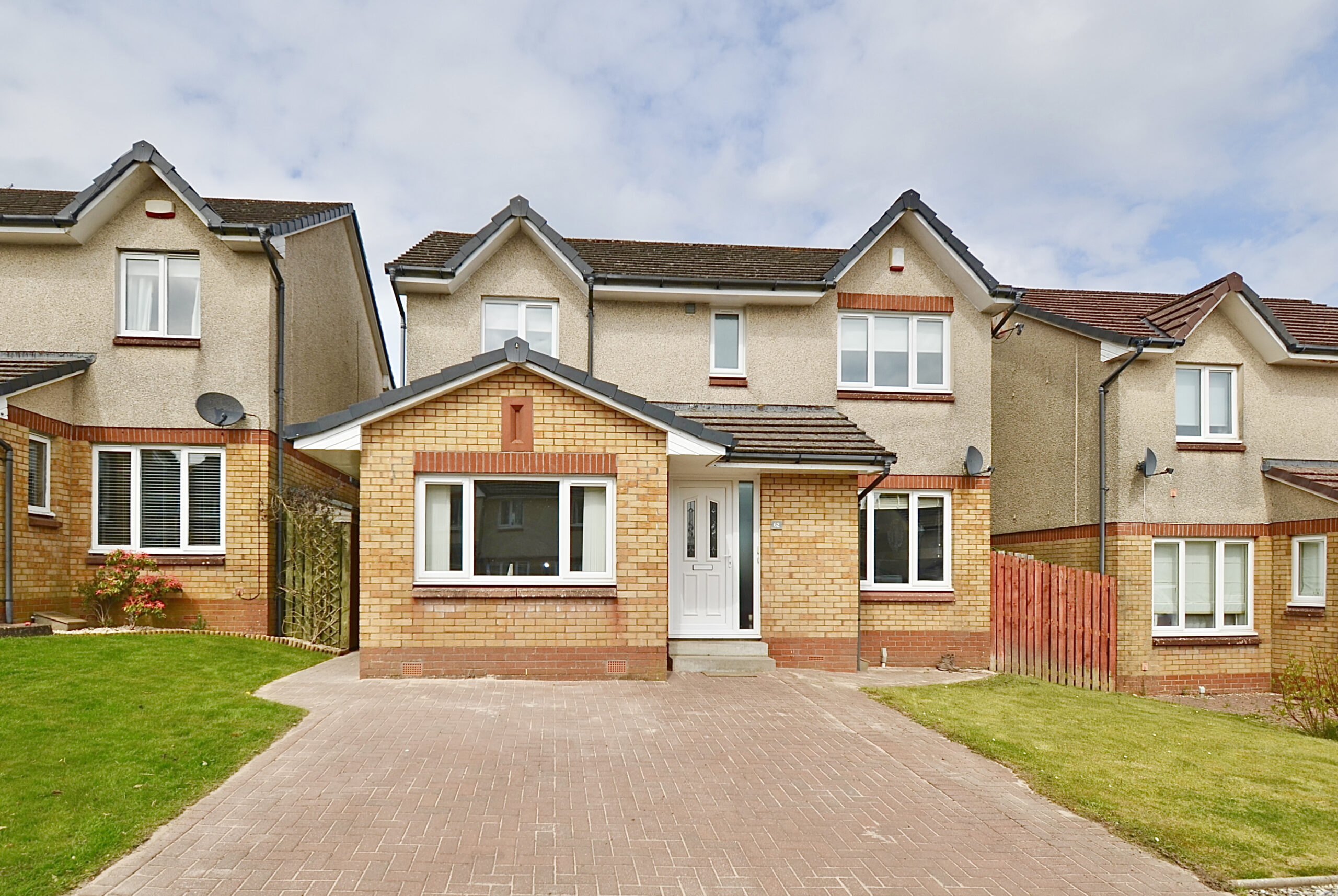 62 Cauldhame Rigg, Stewarton, KA3 5QJ Corum Property