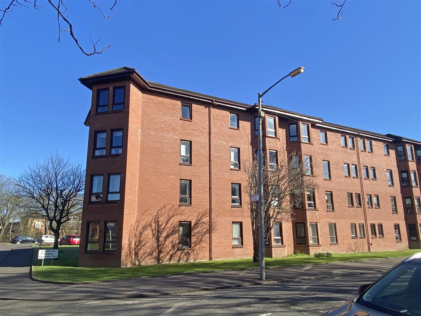 2/1, 10 Durward Court, Waverly Park, Shawlands, G41 3RY Corum Property