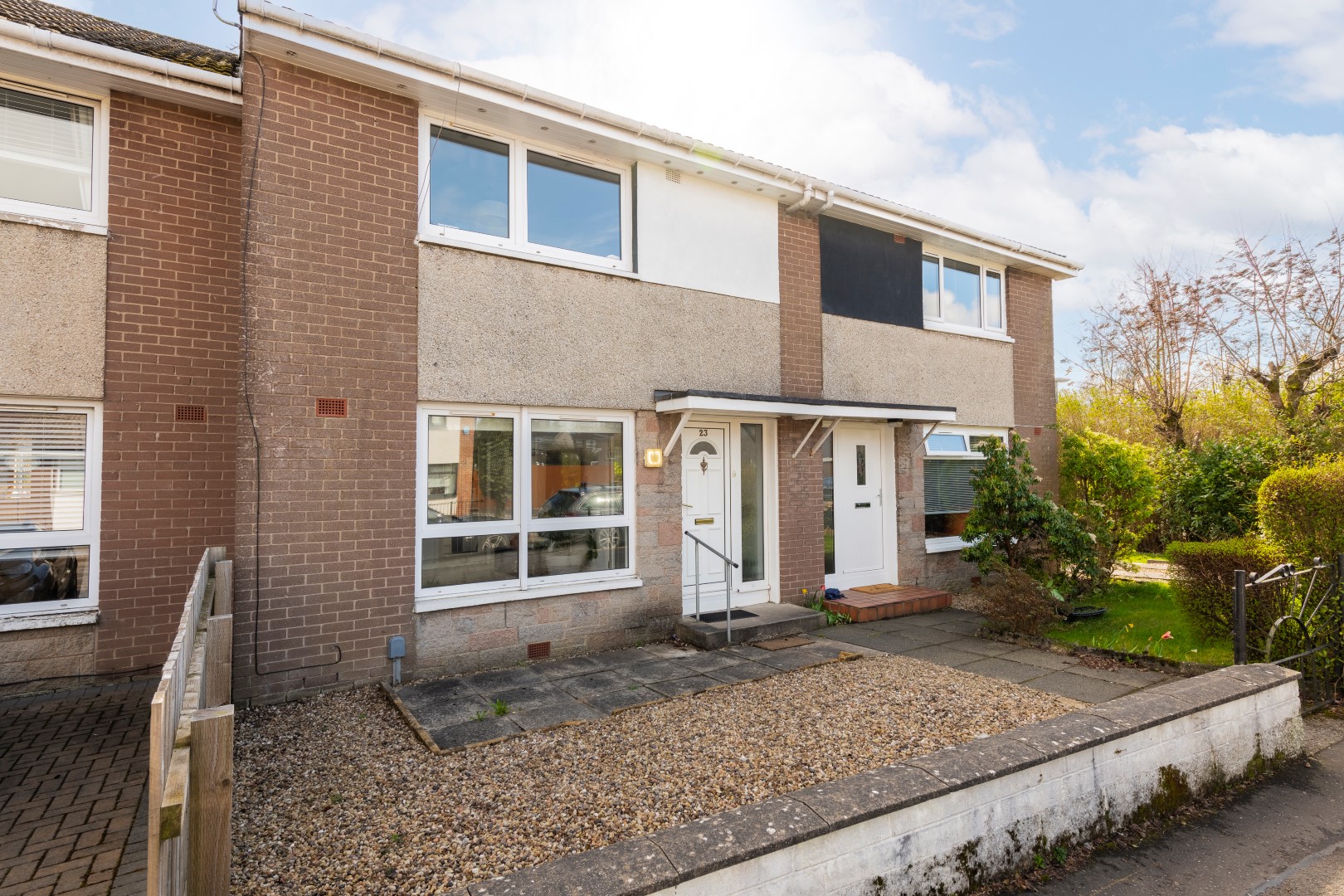 23 Abbotsford Road, Bearsden, G61 4HT Corum Property