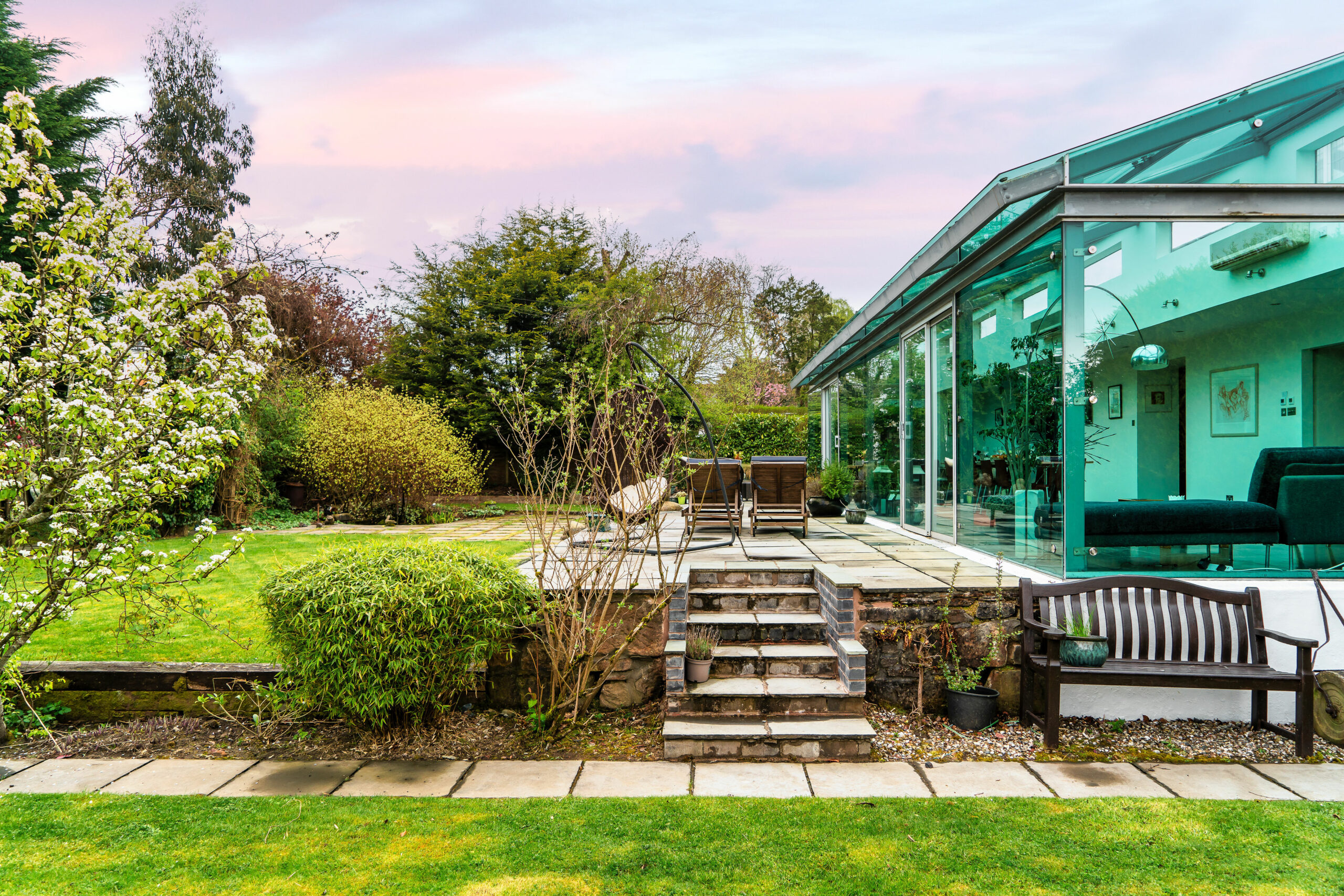 1 Langtree Avenue, Giffnock Corum Property