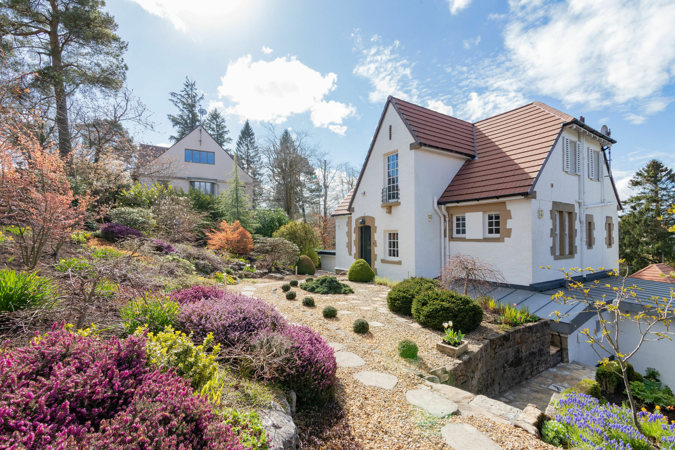 White Gables 8 Lethington Road Whitecraigs Corum Property