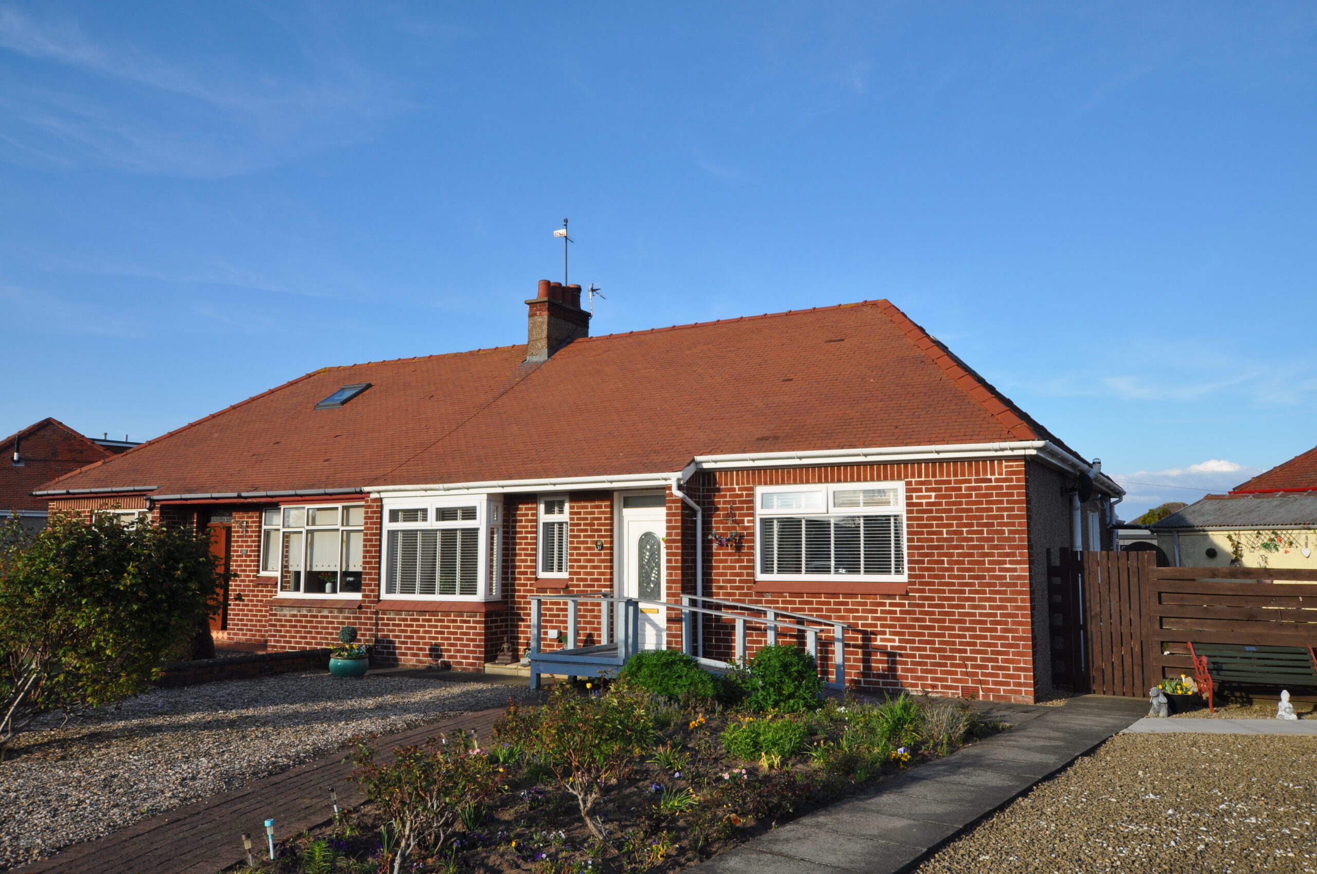 11 Overdale Crescent, Prestwick, KA9 2DD Corum Property