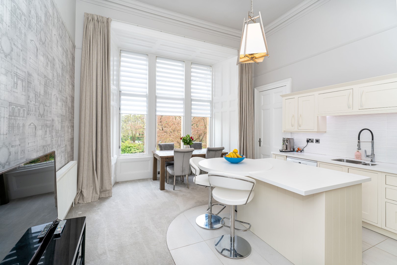 1/1 7 Winton Drive, Kelvinside, G12 0PZ Corum Property