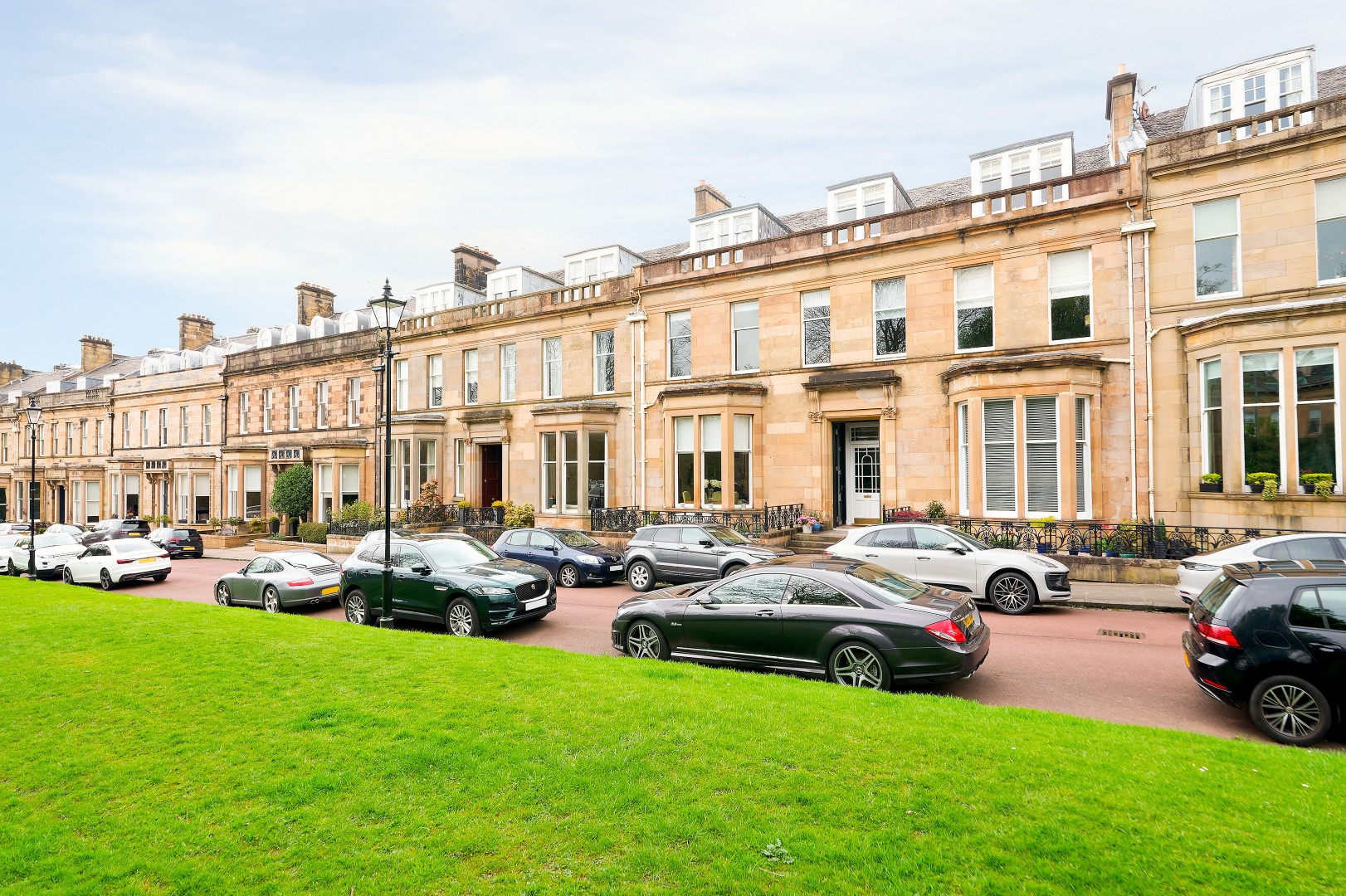 9F Lancaster Crescent, Kelvinside, G12 0RR Corum Property