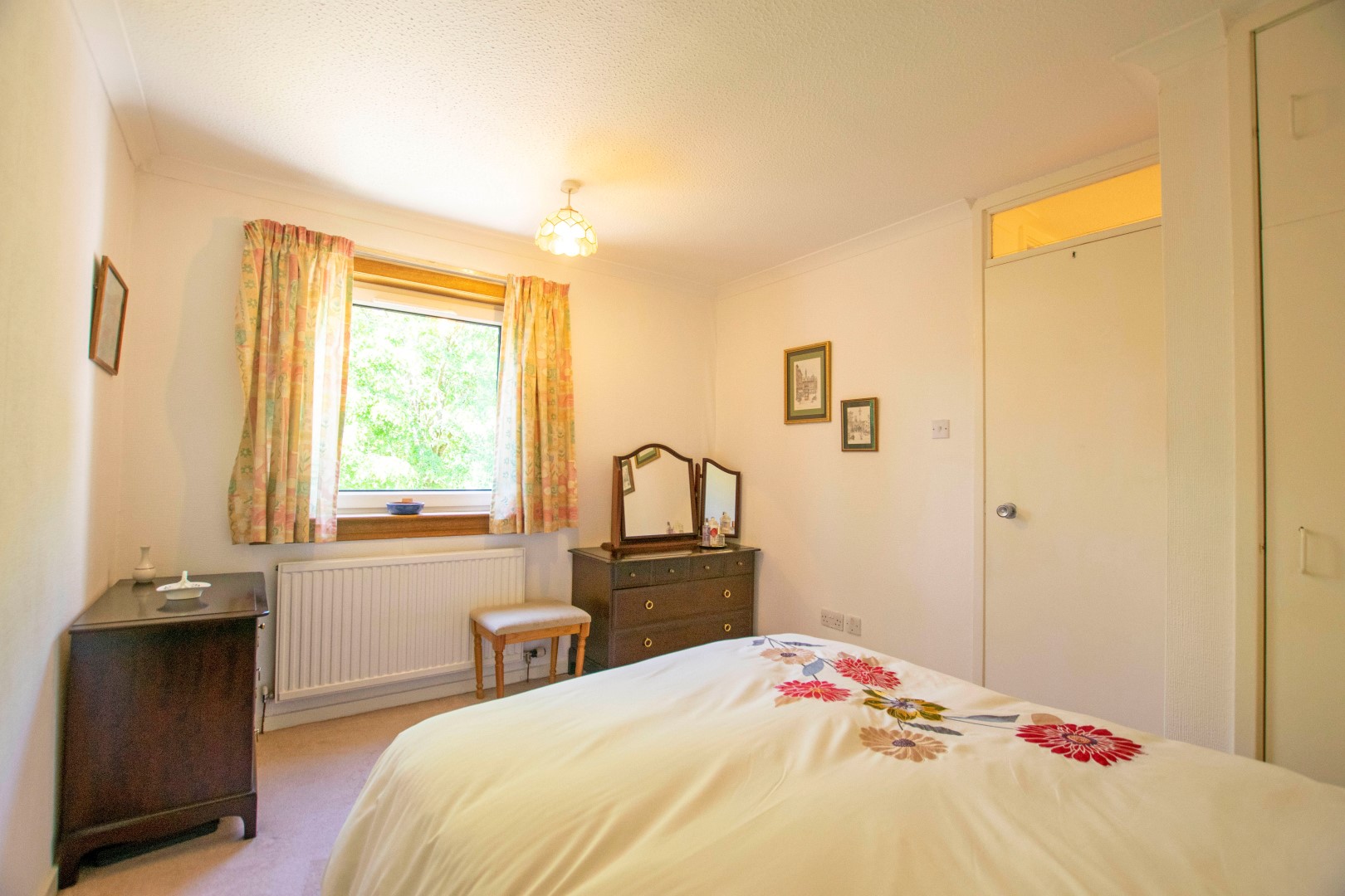 53 Allander Road, Milngavie G62 8PN Corum Property