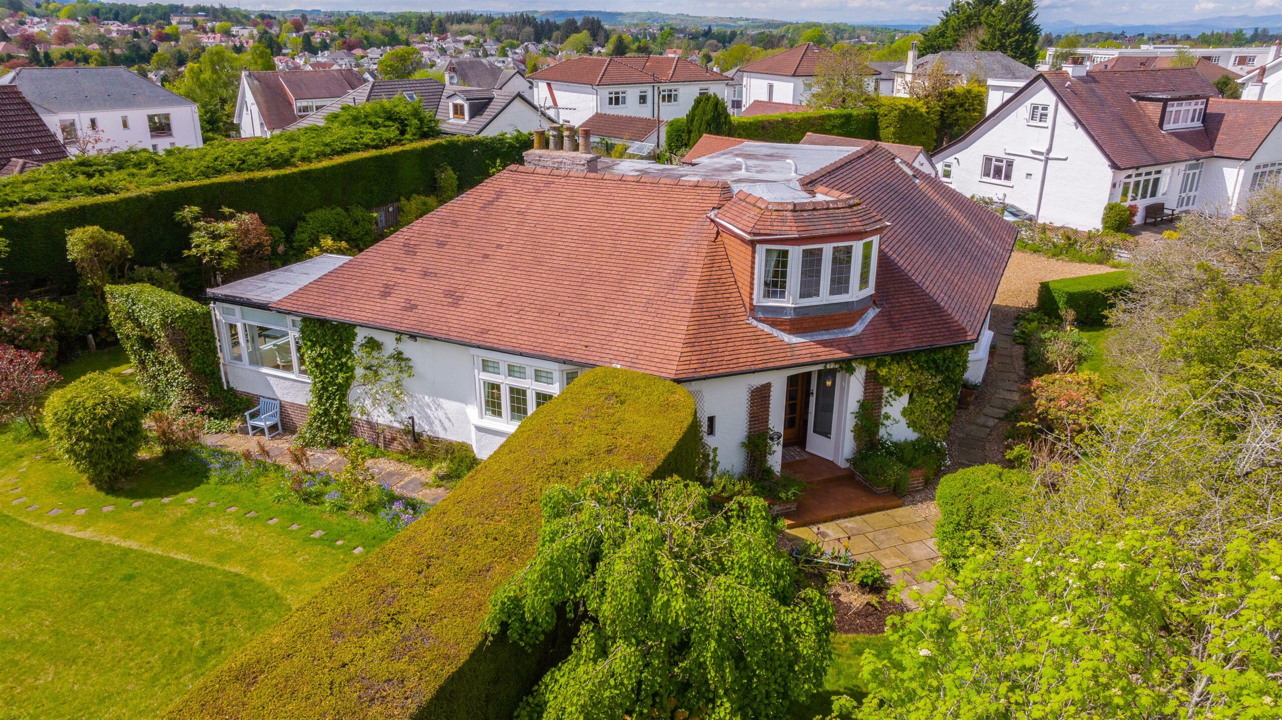 Roselea, 29 Falkland Avenue, Newton Mearns Corum Property