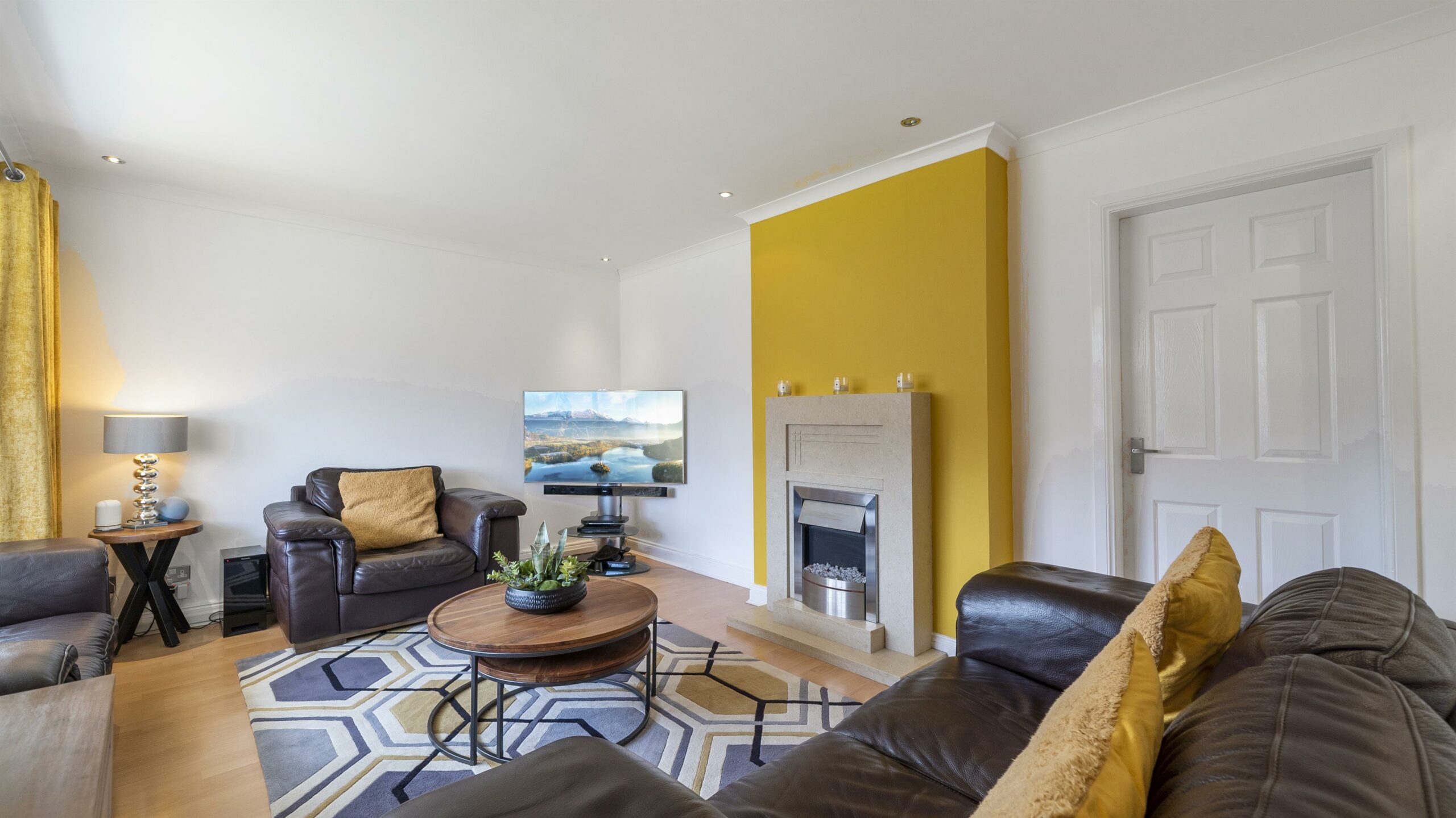 37 Shuna Place, Newton Mearns Corum Property