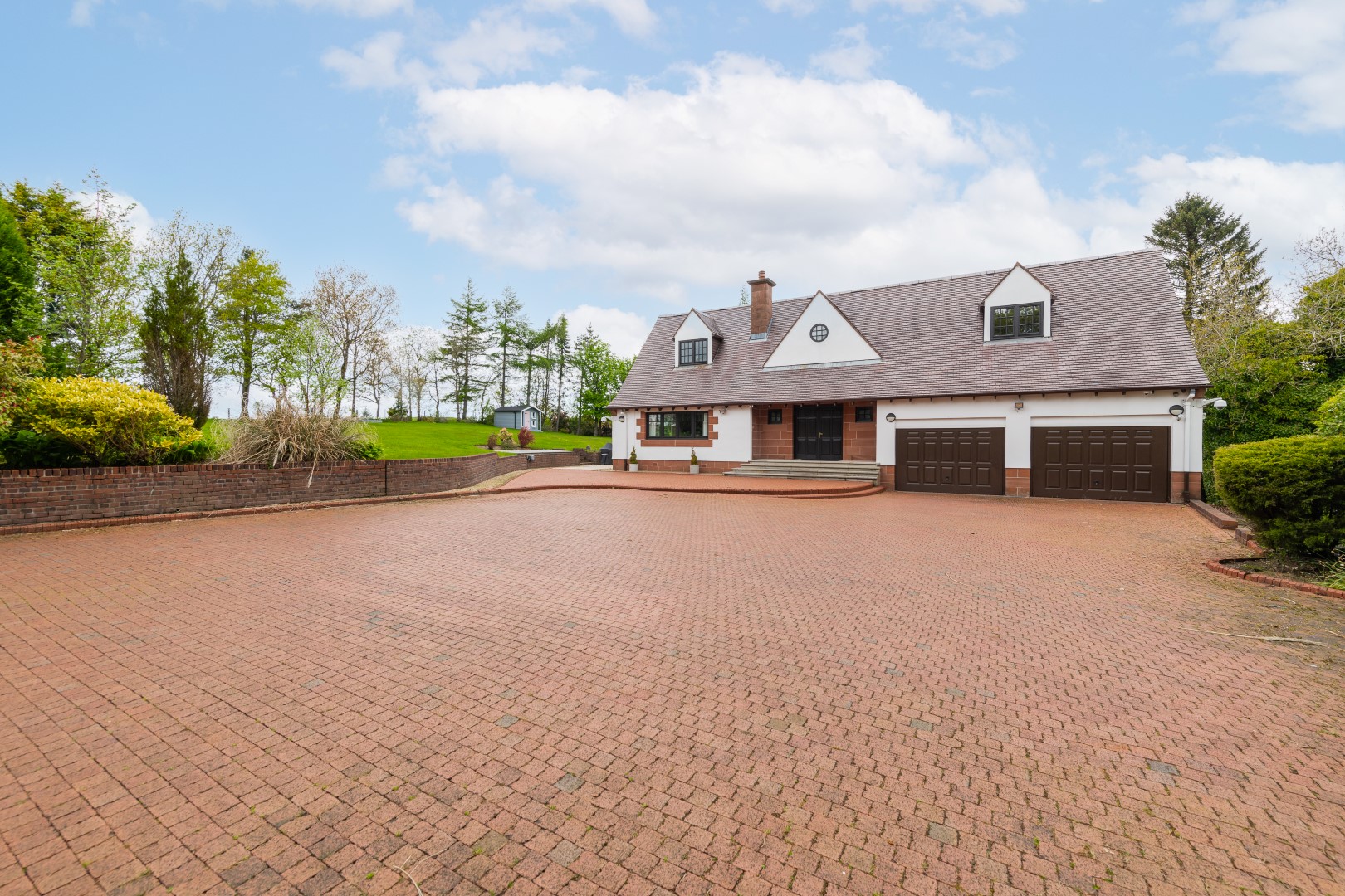 Rockfield, Mugdock, Milngavie, G62 8EJ Corum Property