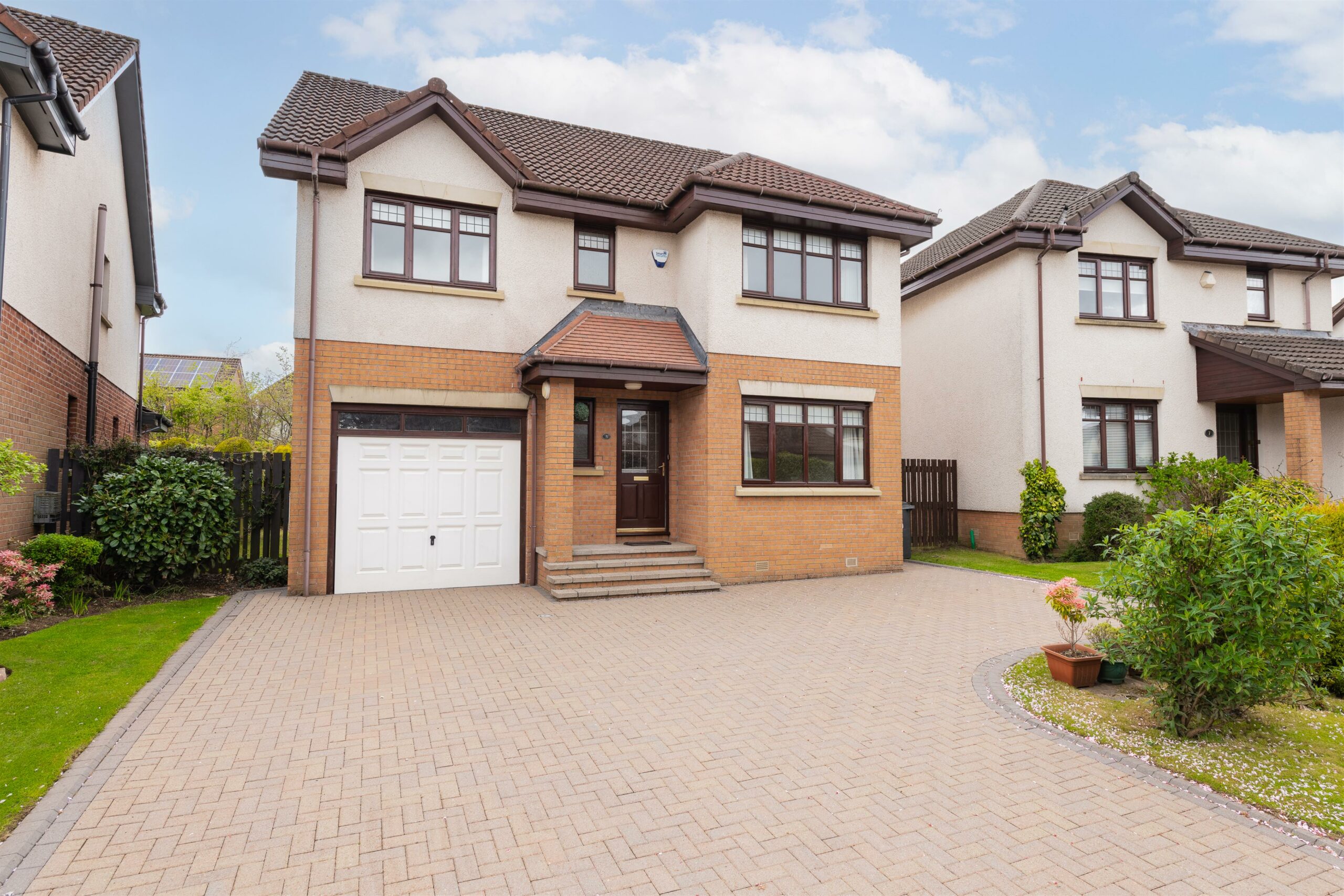 5 Rozelle Drive, Newton Mearns Corum Property