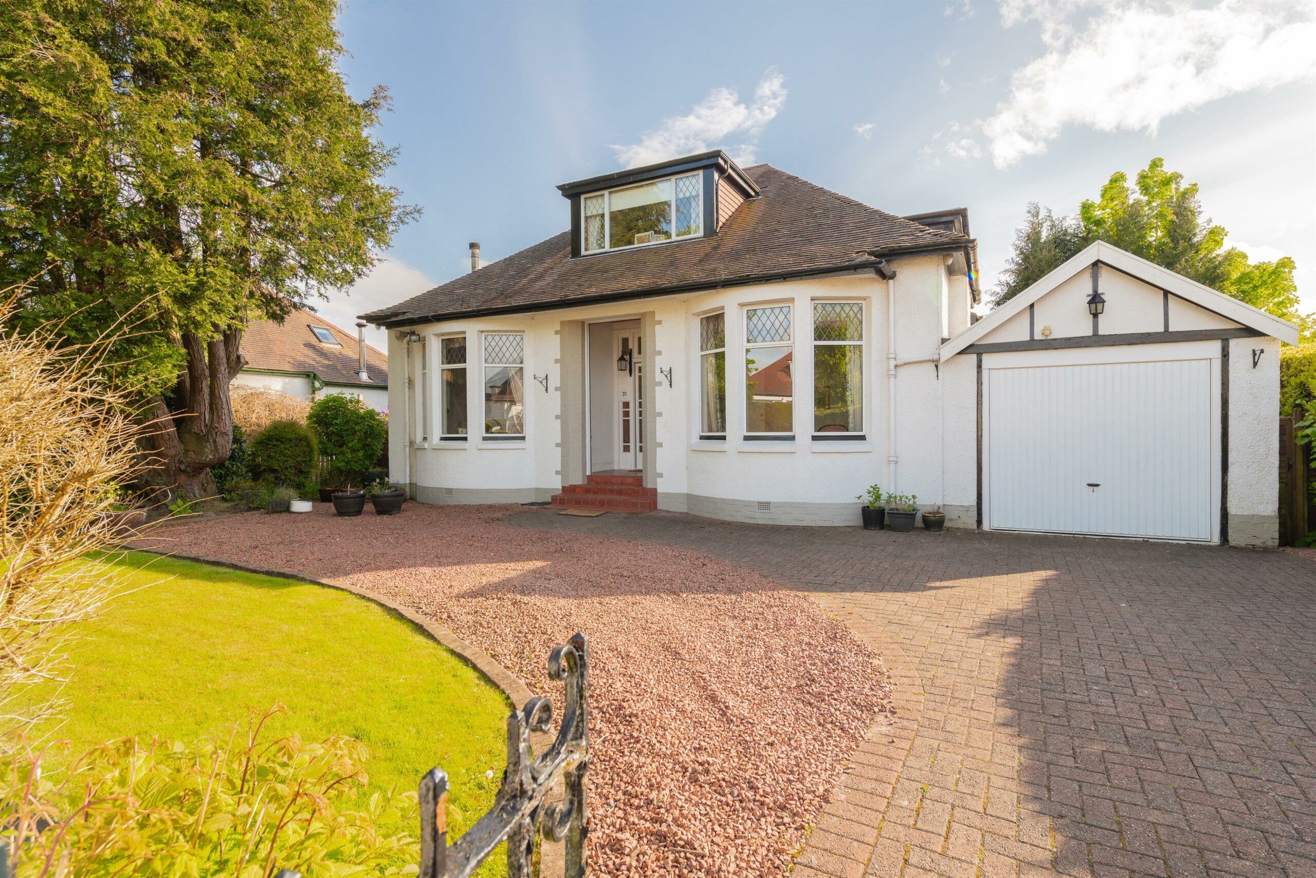 31 Glenpark Avenue, Giffnock Corum Property