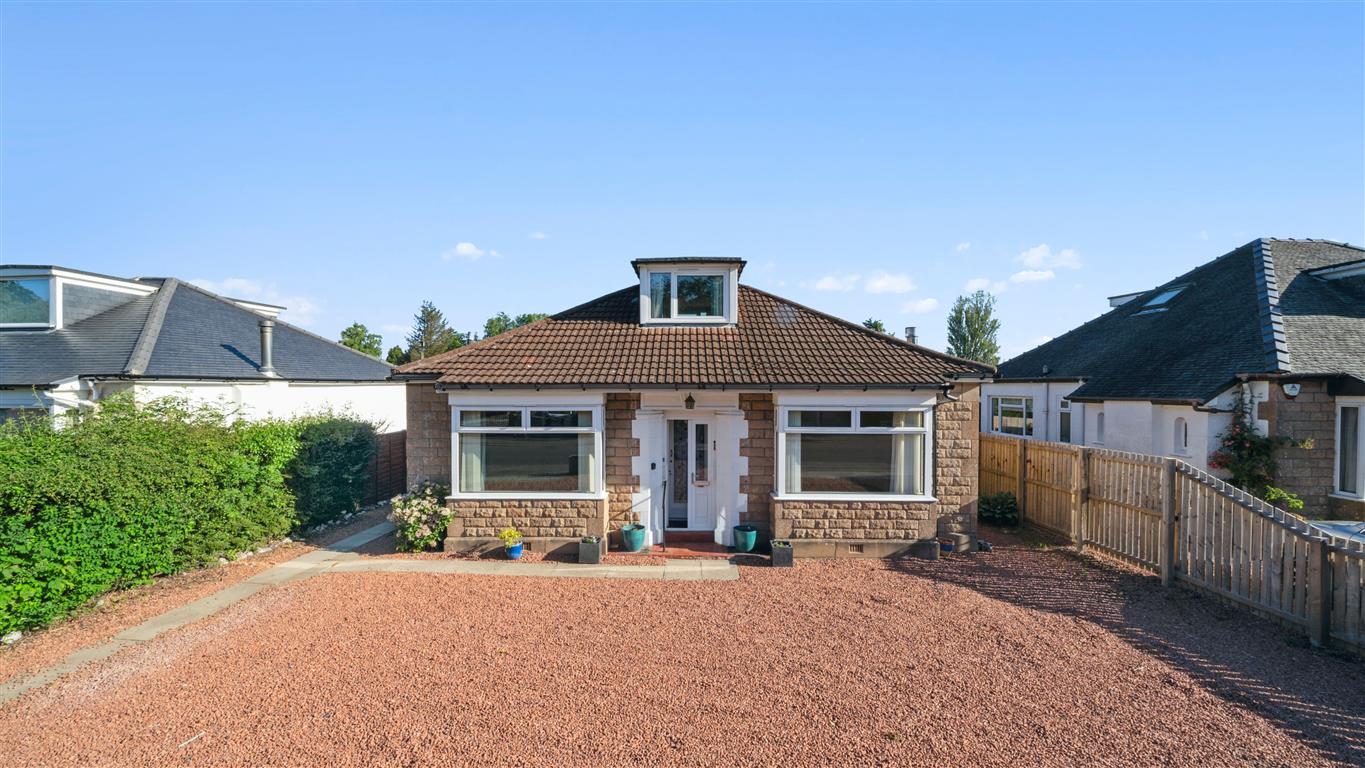 136 Kilpatrick Gardens, Clarkston Corum Property