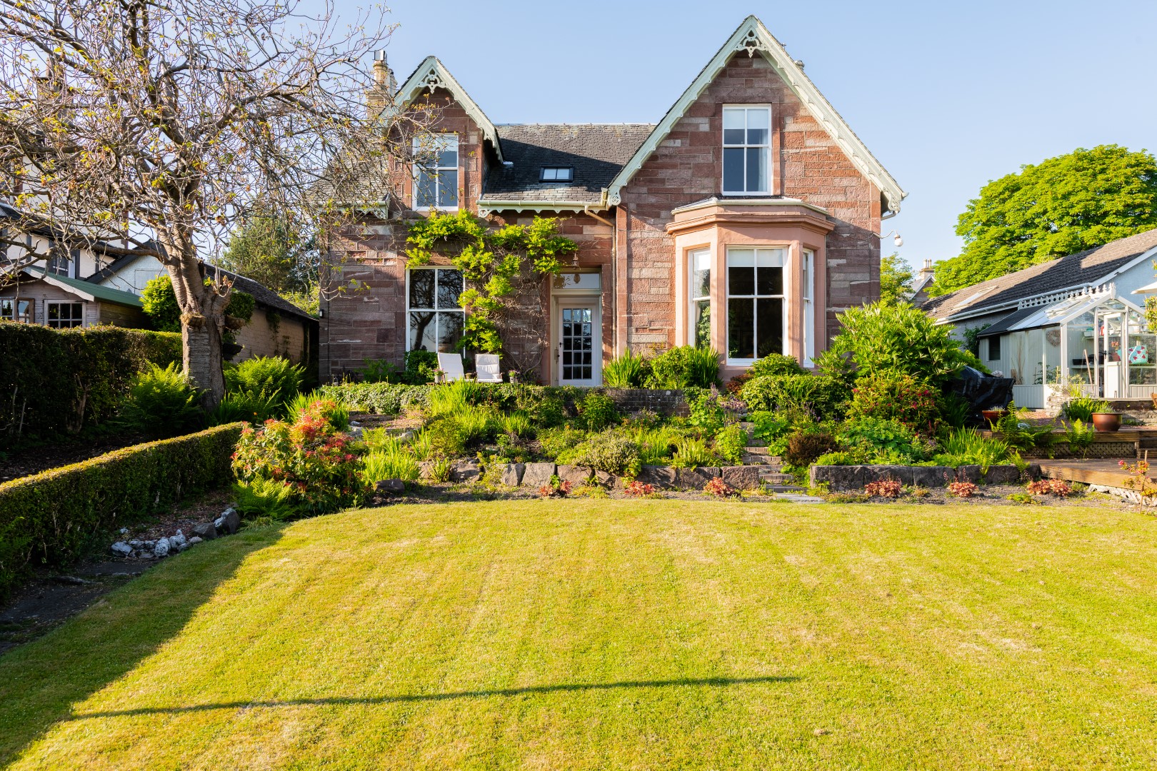 125 West Argyle Street, Helensburgh, G84 8DD Corum Property