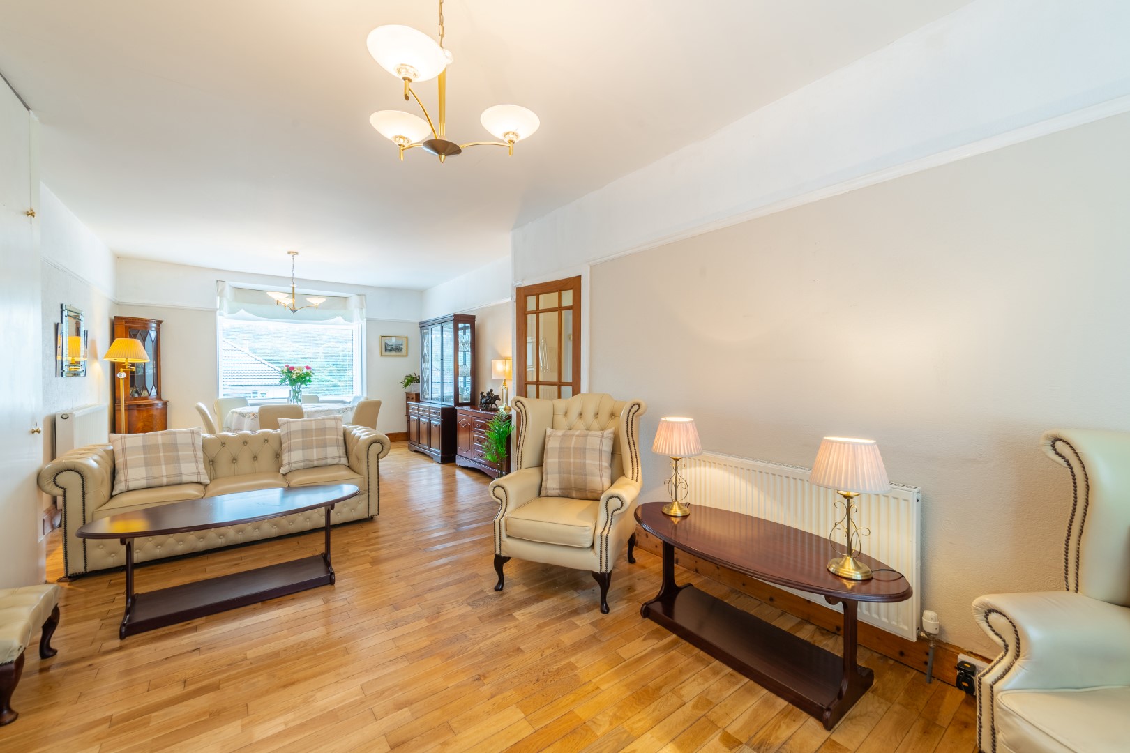 41 Douglas Park Crescent, Bearsden, G61 3DP Corum Property