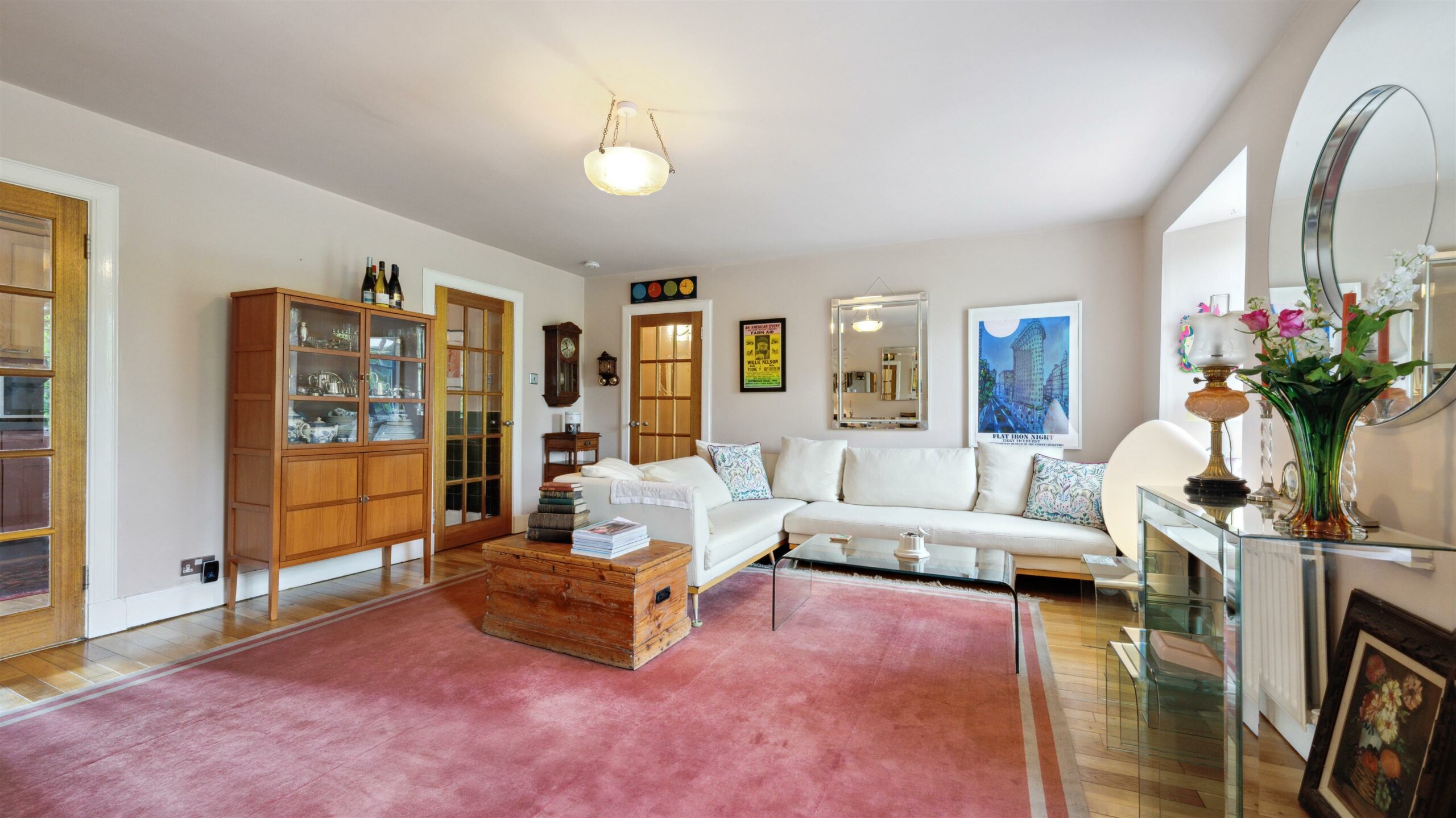 Cottage Flat, 22 Montgomery Street, Eaglesham Corum Property