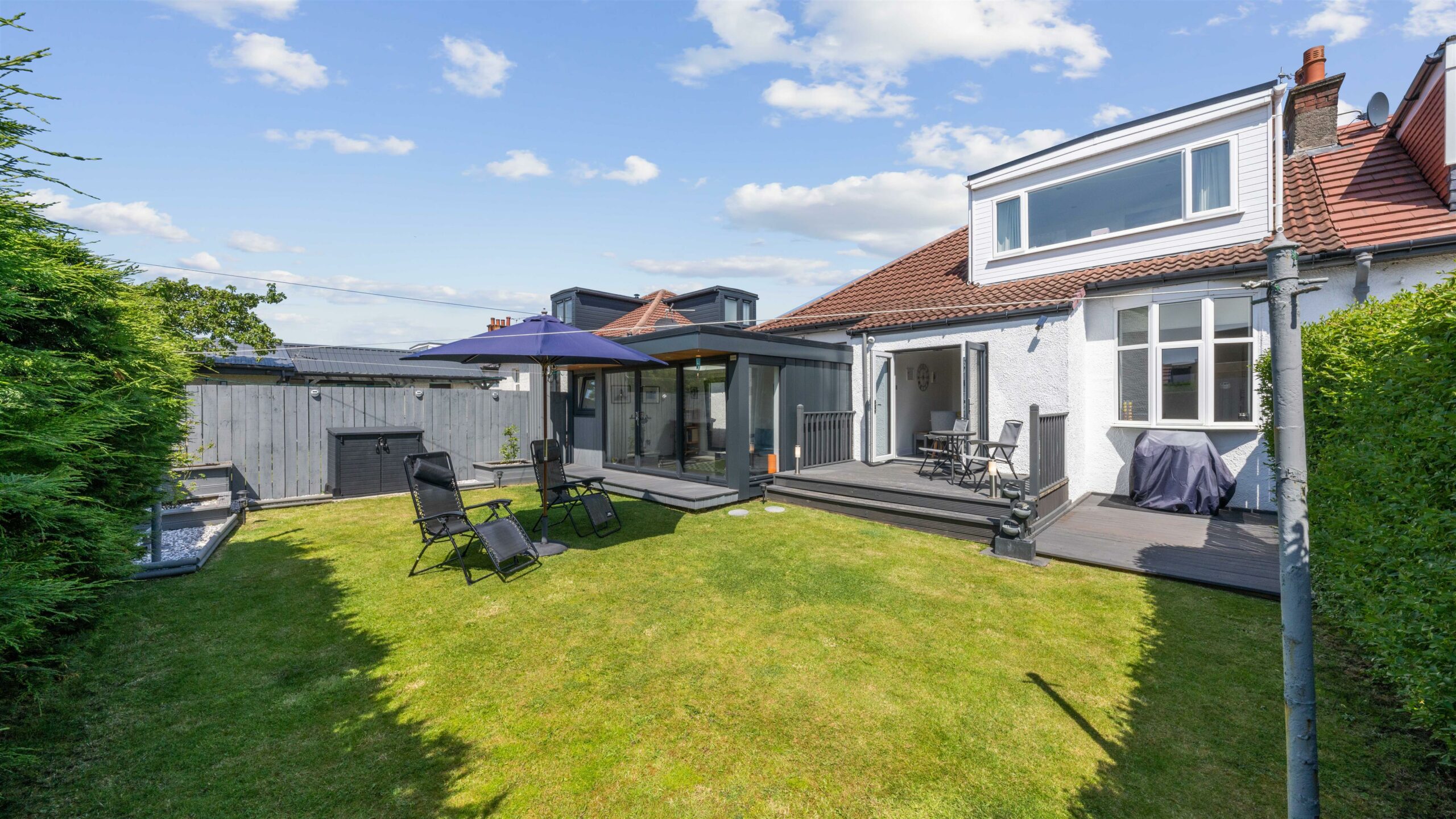 Merryvale Avenue, Giffnock Corum Property