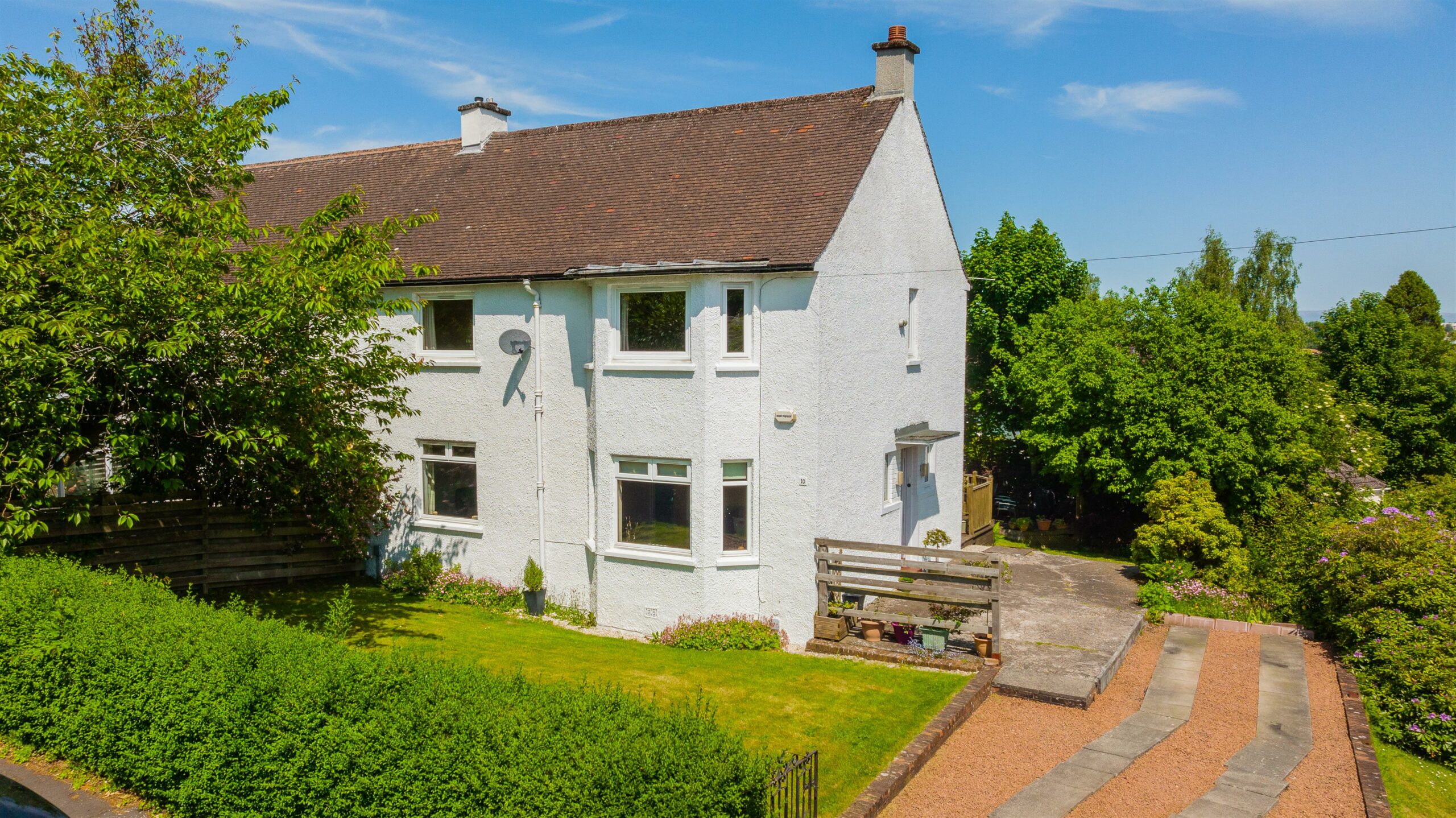 10 Glenpark Avenue, Giffnock Corum Property
